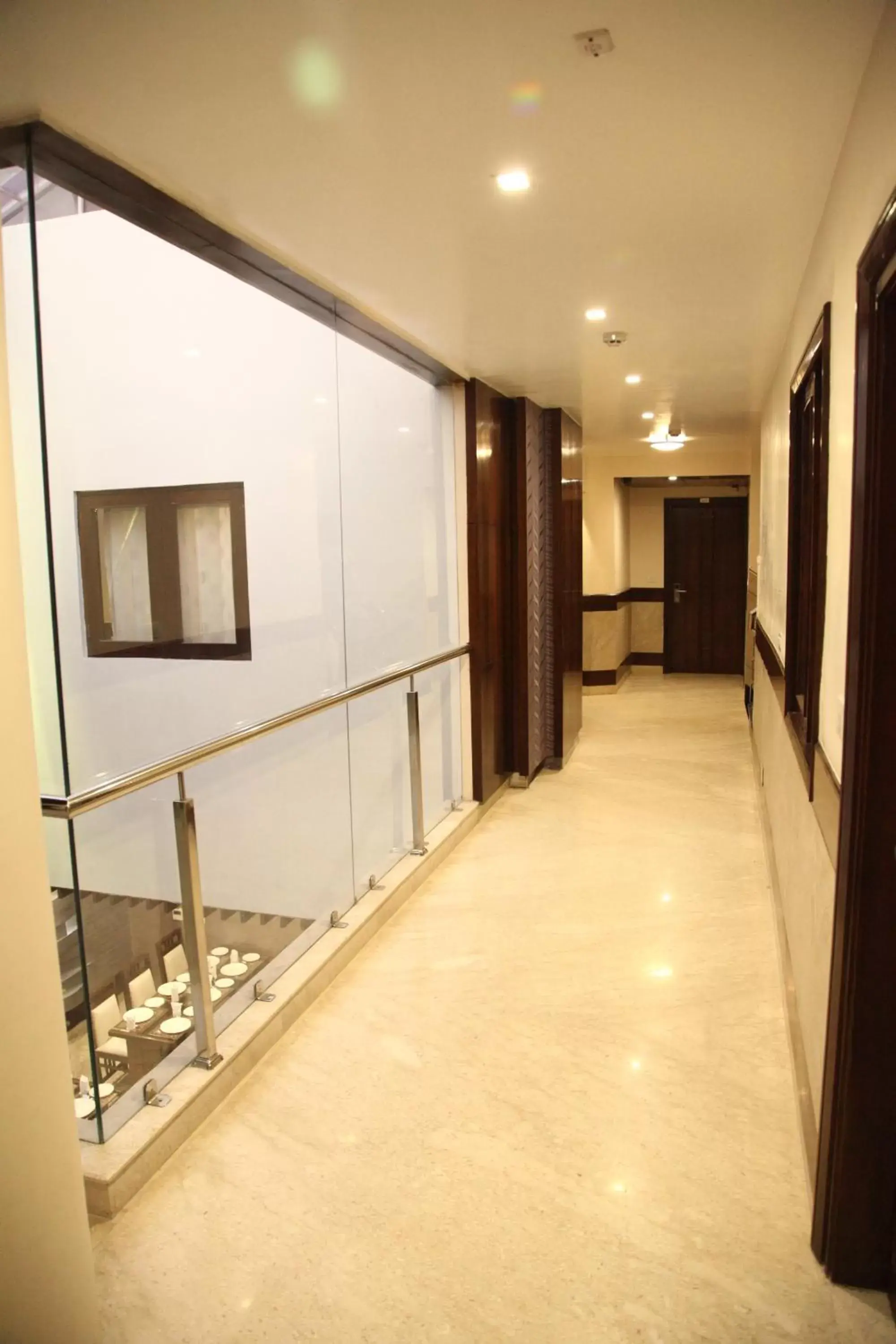 Facade/entrance in Hotel Emerald Facade/entrance in Hotel Emerald