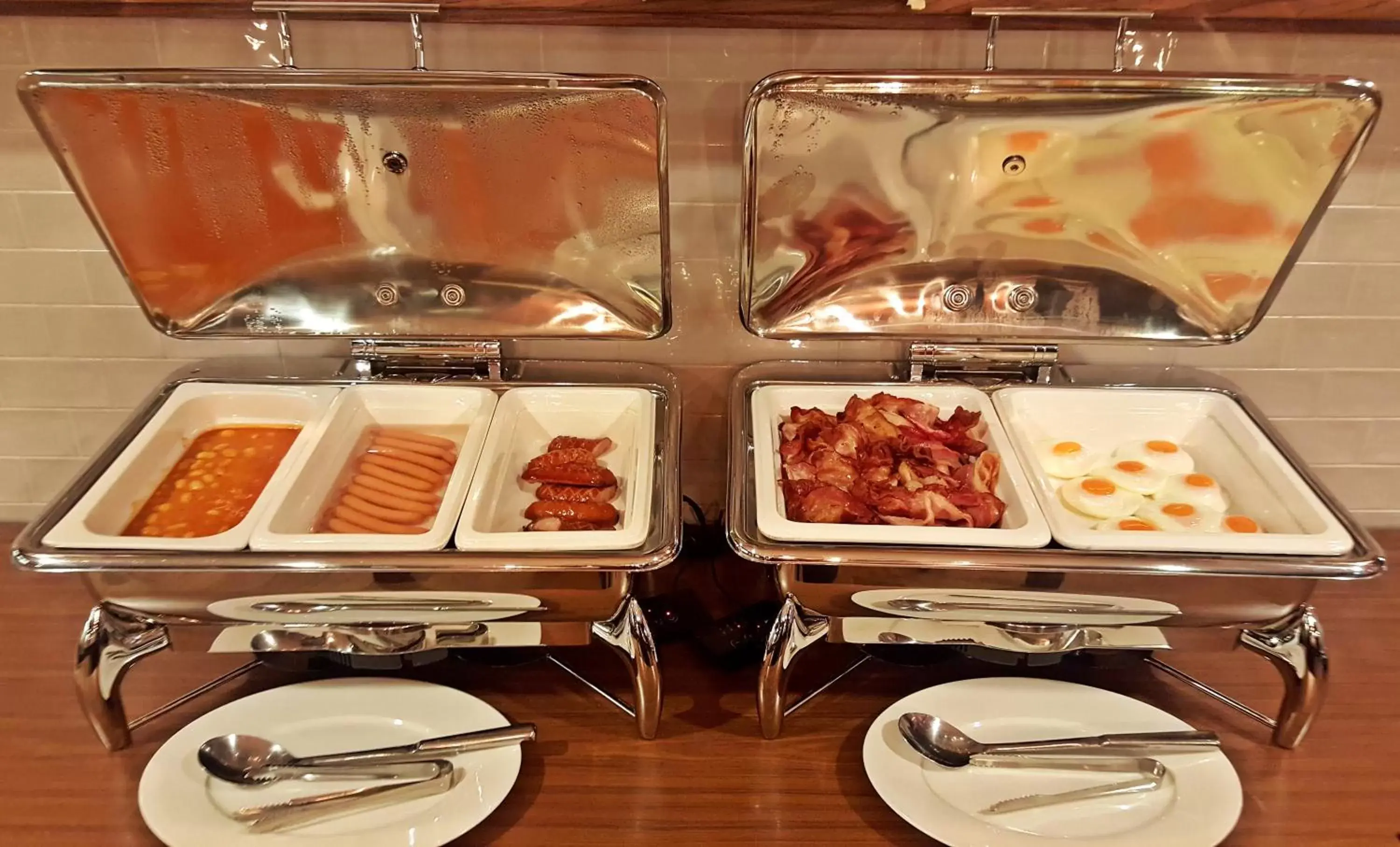 Buffet breakfast in Hotel Hanza