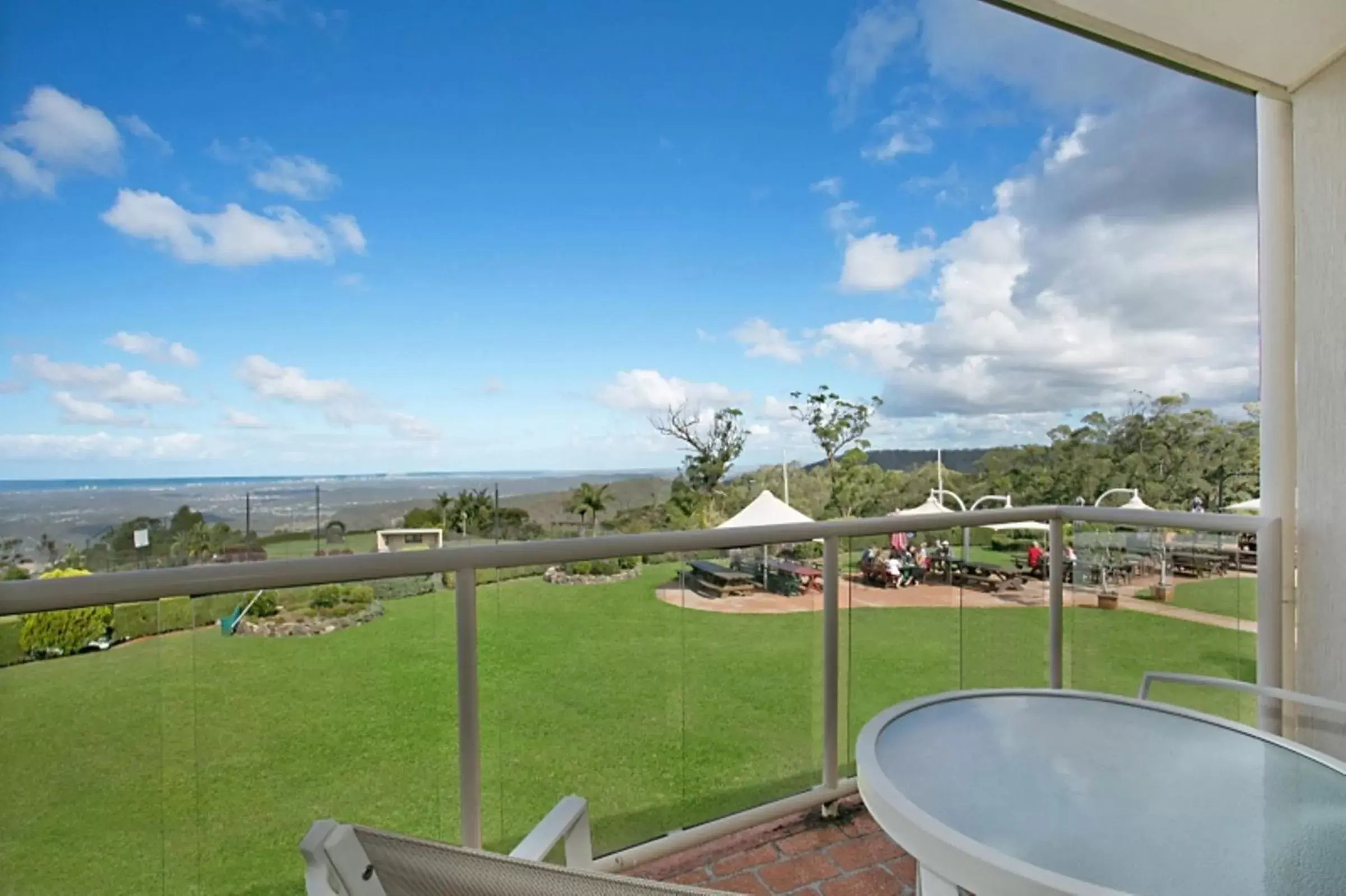 Area and facilities, Pool View in Eagle Heights Mountain Resort