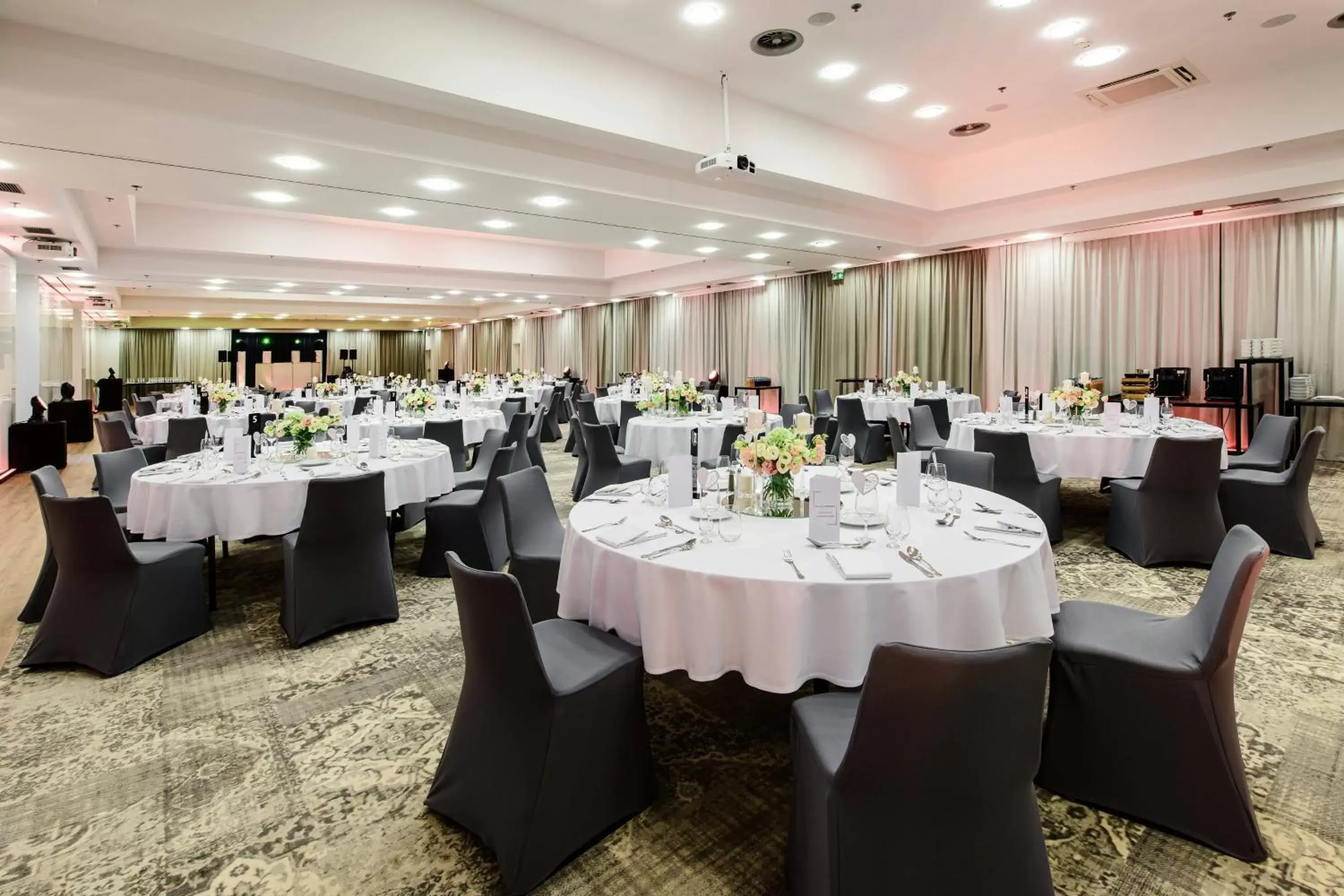 Banquet/Function facilities, Banquet Facilities in Courtyard by Marriott Warsaw Airport