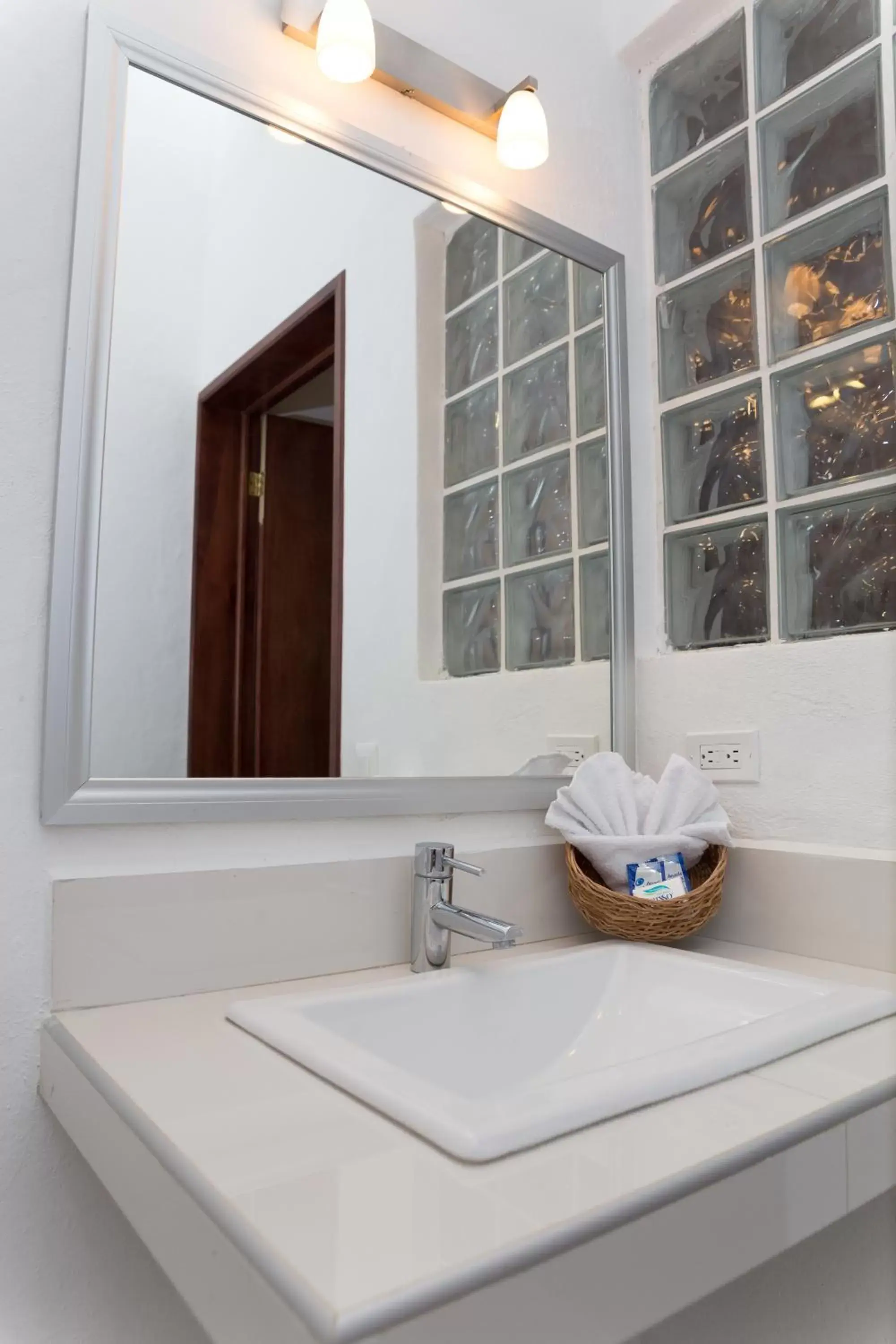 Bathroom in Hotel Villas Colibrí Suites & Bungalows