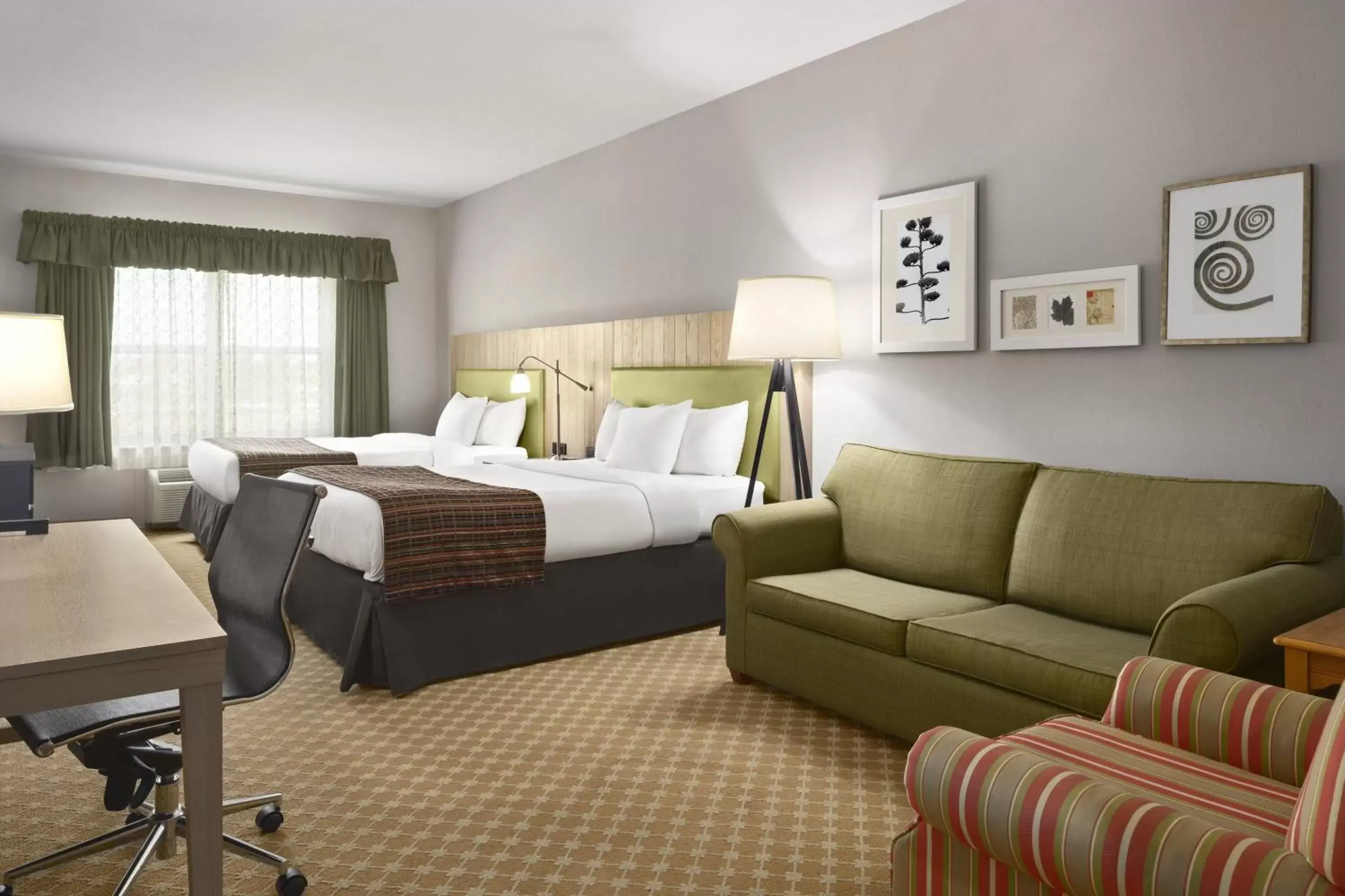 Bed in Country Inn & Suites by Radisson, Gettysburg, PA