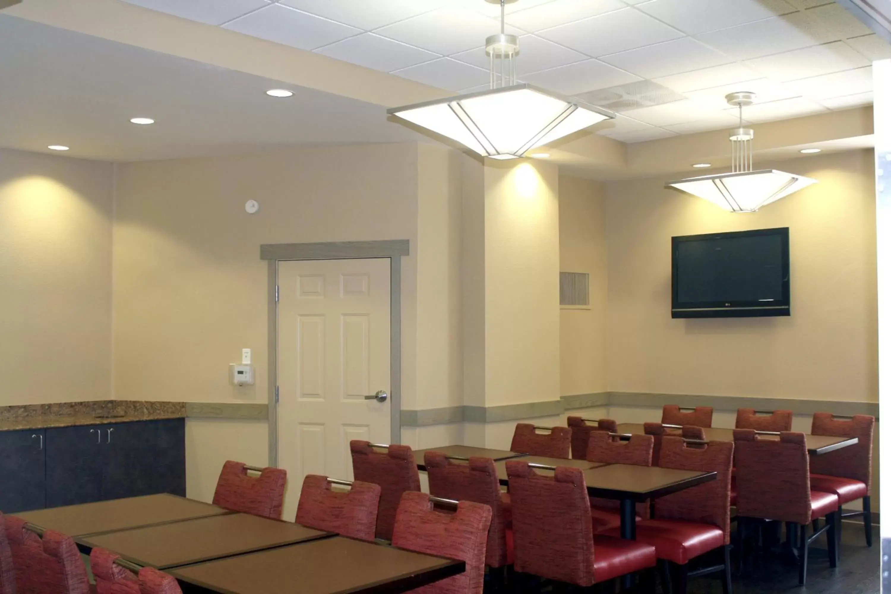 Lounge or bar in Extended Stay America Suites - San Rafael - Francisco Blvd East