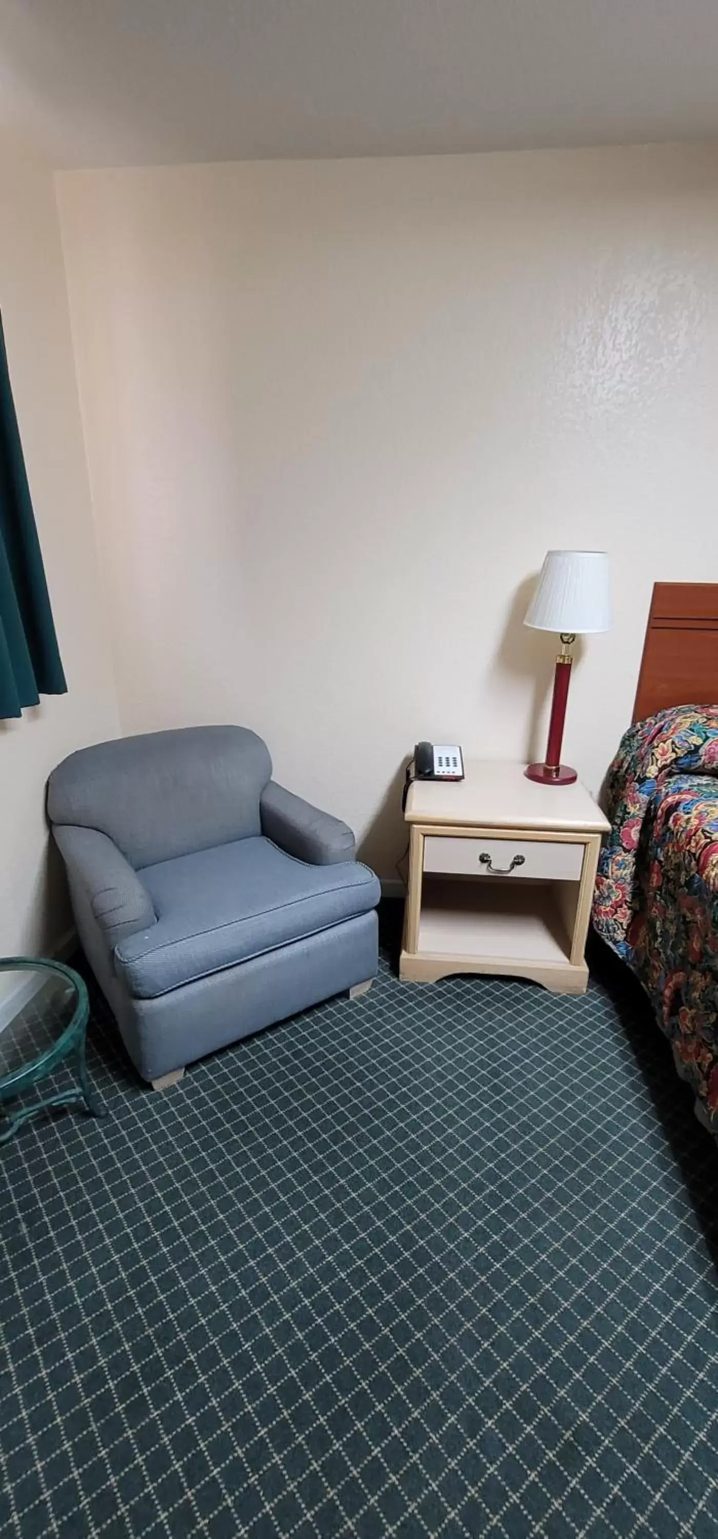 Seating Area in Longhorn Motel Boise City