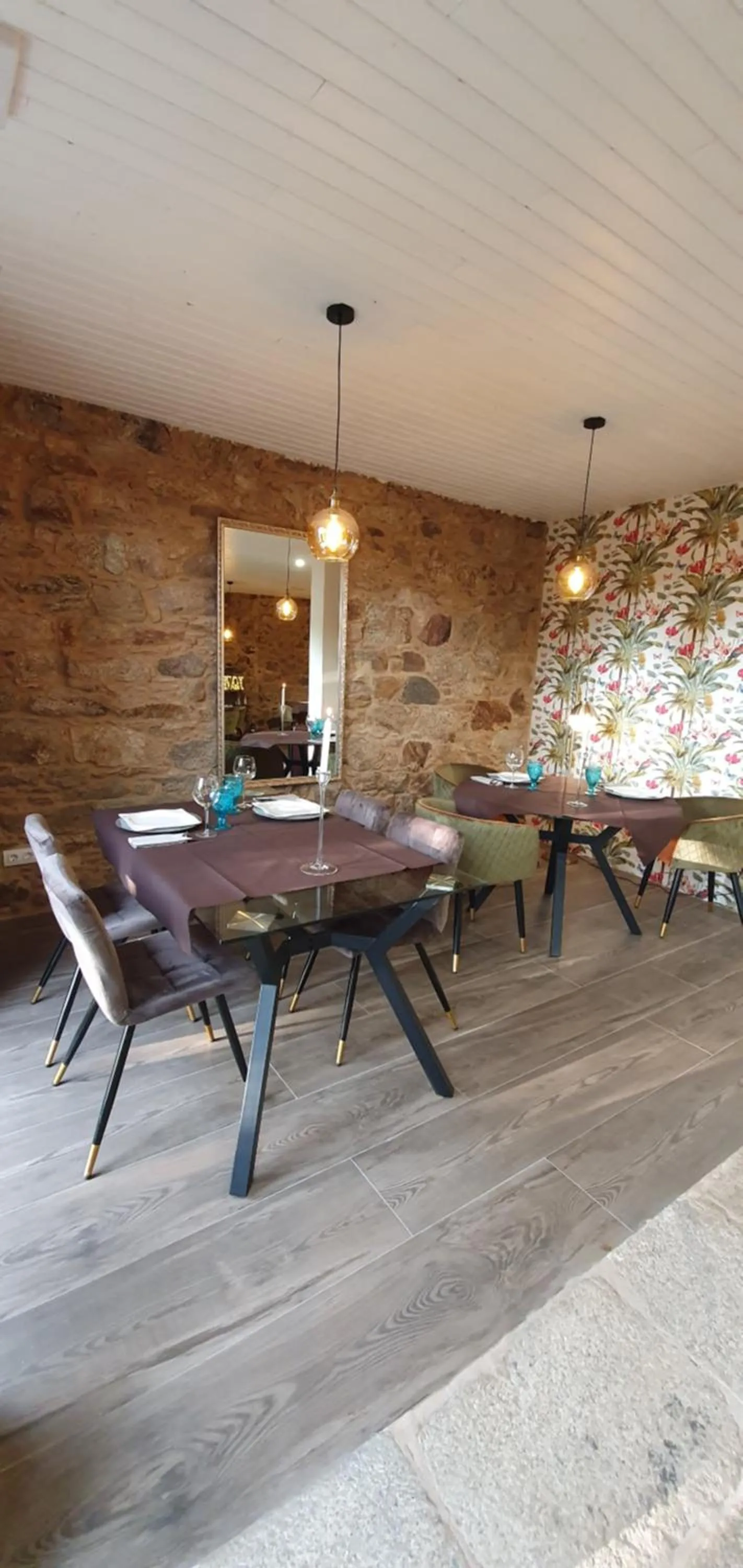 Restaurant/places to eat in Ecocasa Lema II