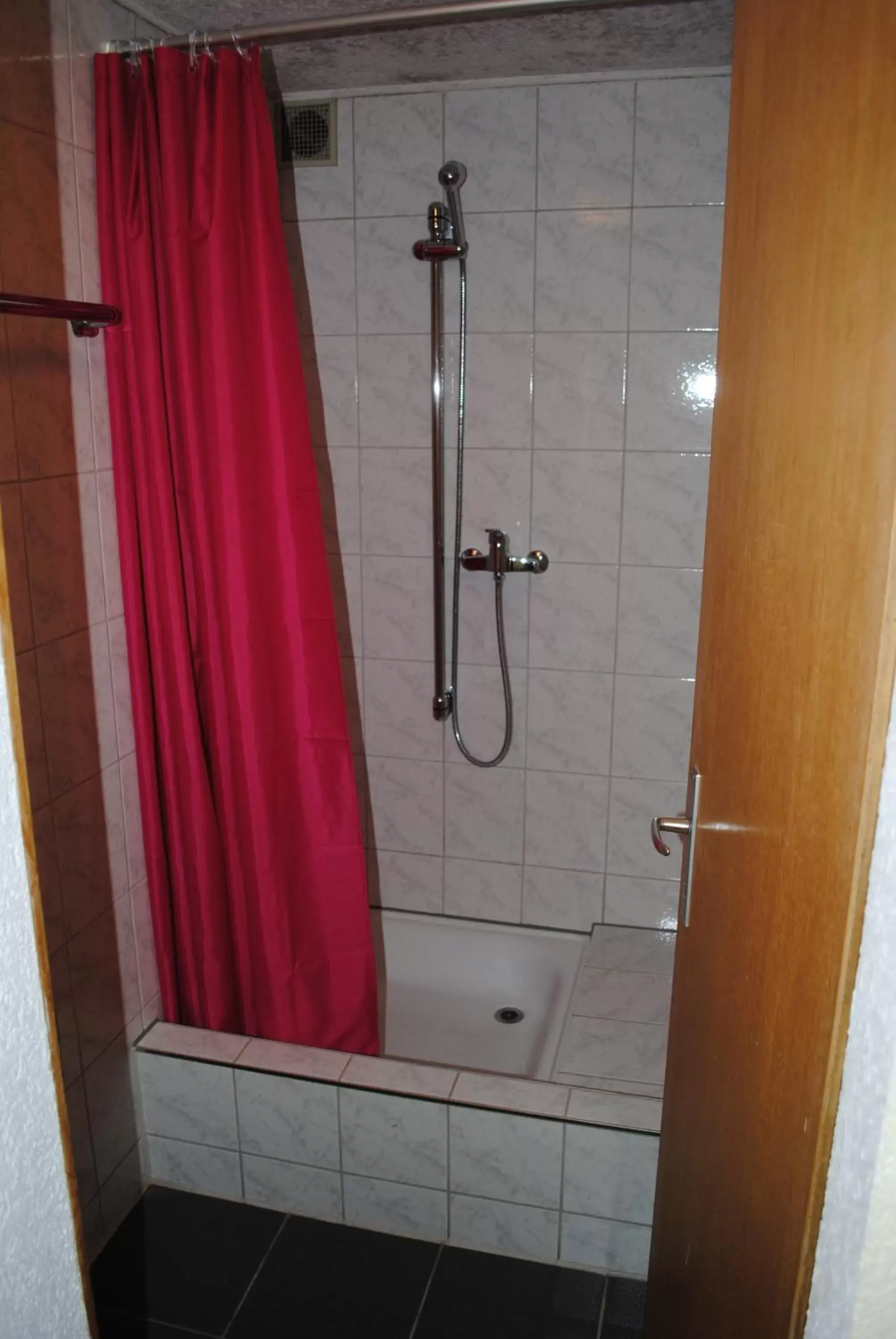 Bathroom in Hotel Weisses Kreuz