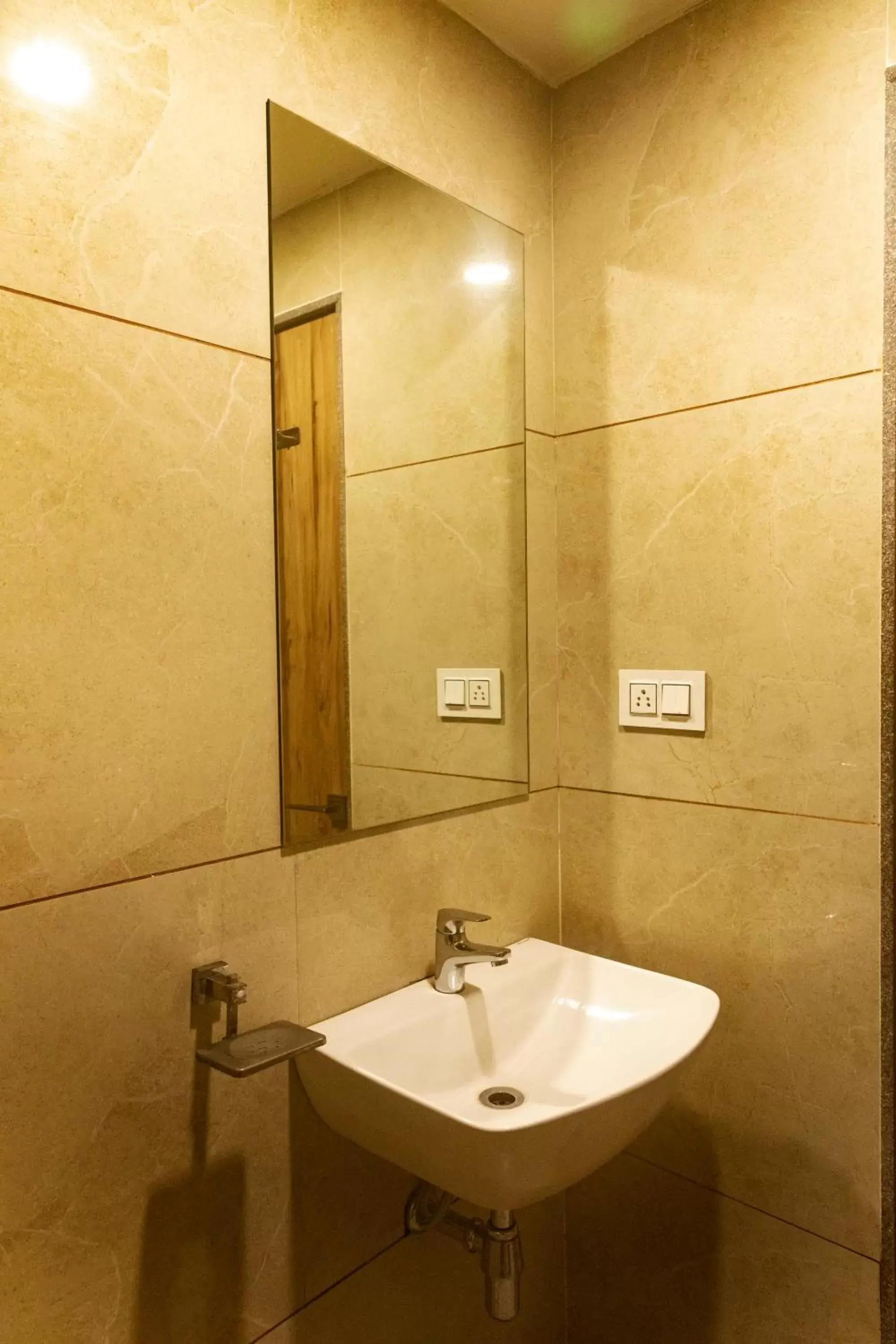 Bathroom in Hotel Adarsh Palace