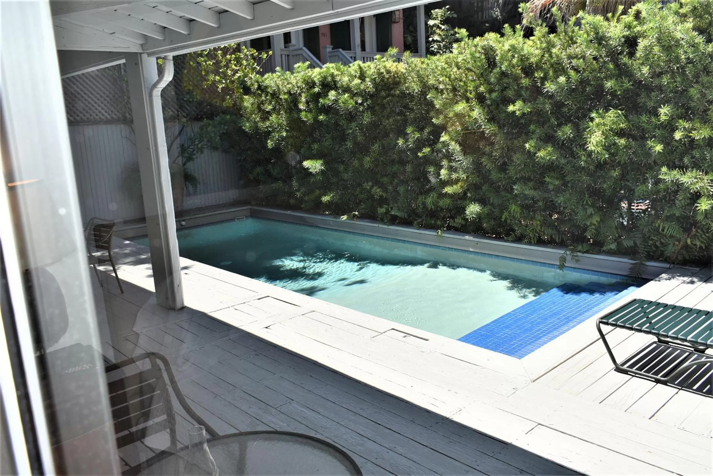 Pool view in Simonton Court Historic Inn & Cottages