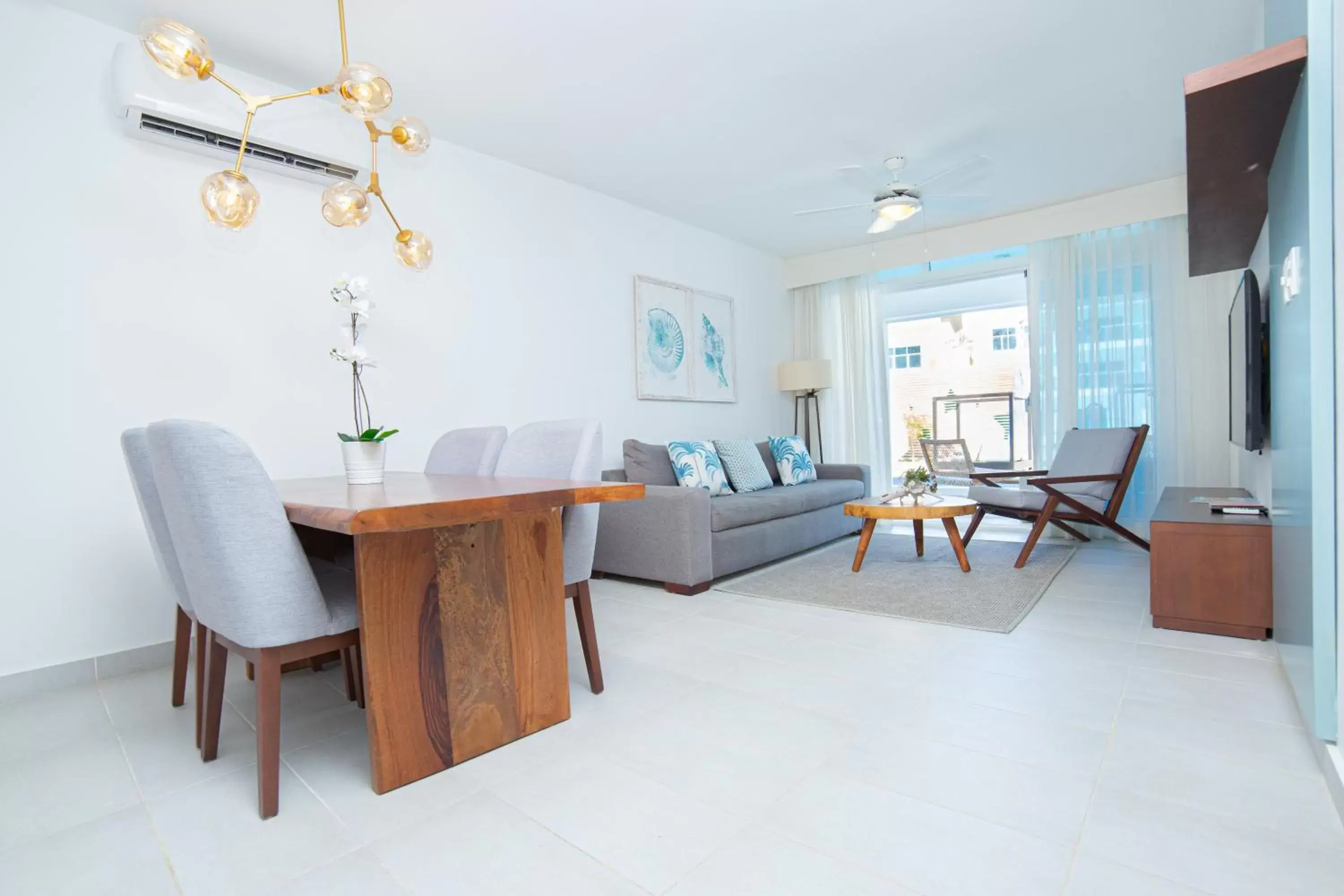 Living room, Seating Area in Presidential Suites Cabarete - Room Only