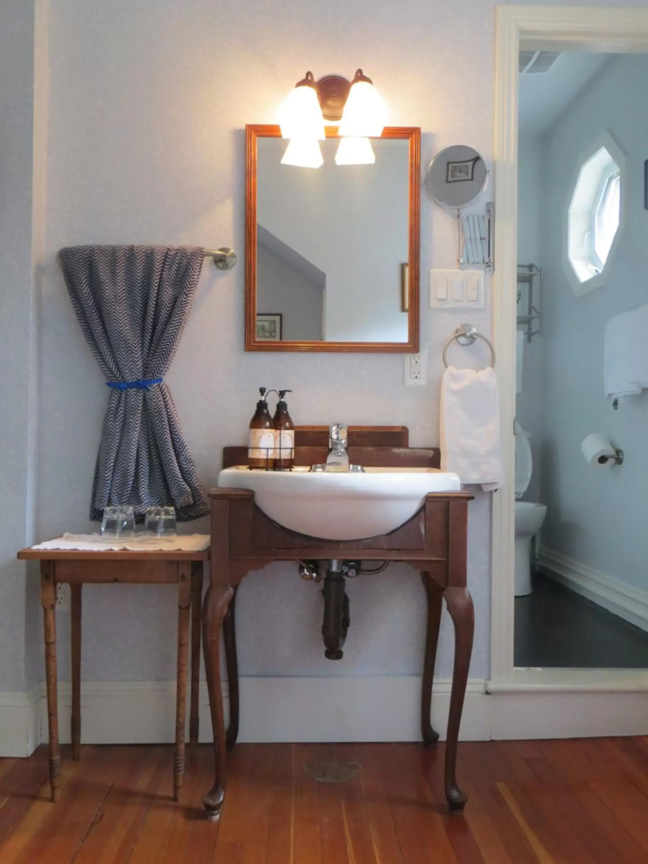 Bathroom in Farmhouse Inn B&B