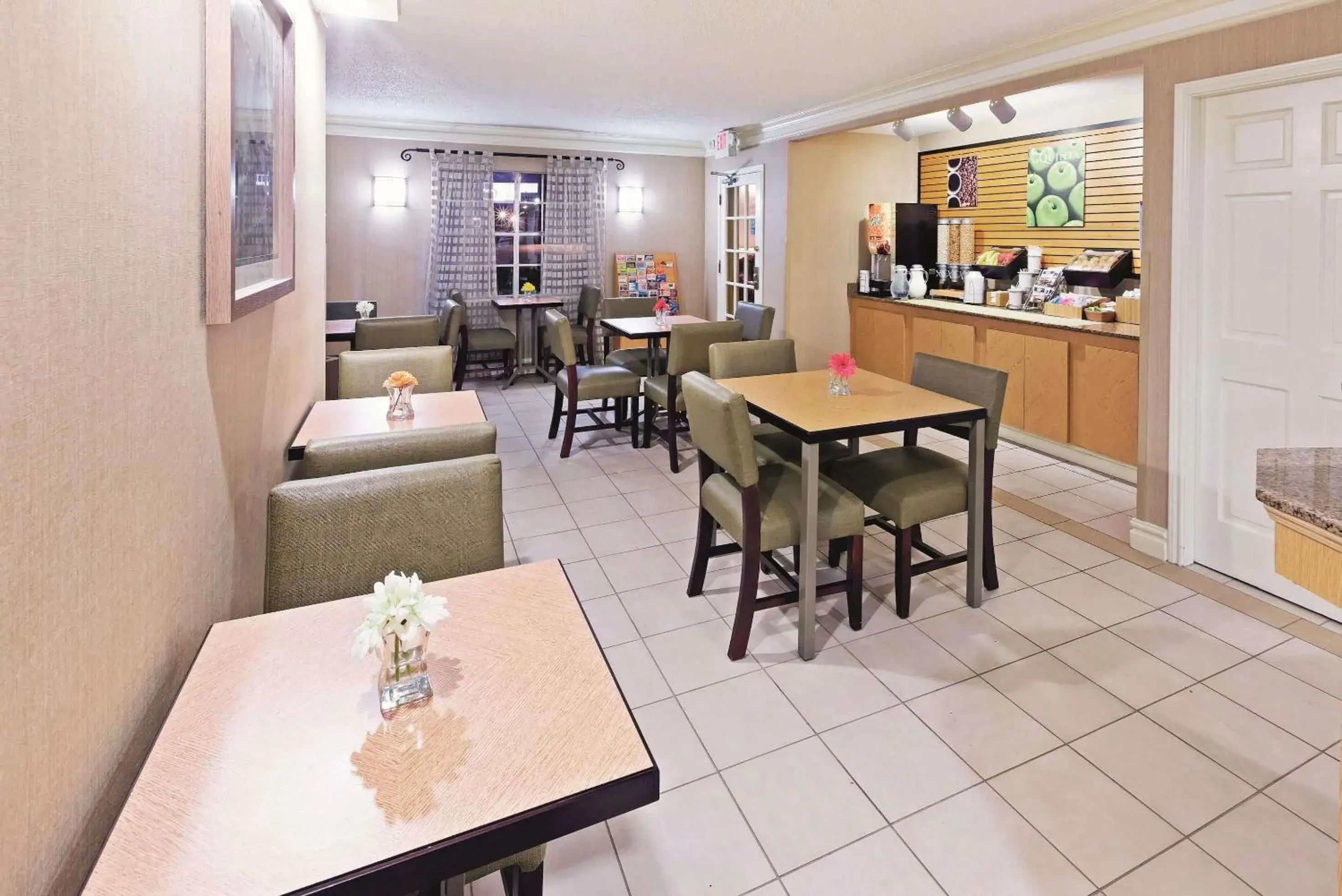 Other, Restaurant/Places to Eat in La Quinta Inn by Wyndham Corpus Christi North