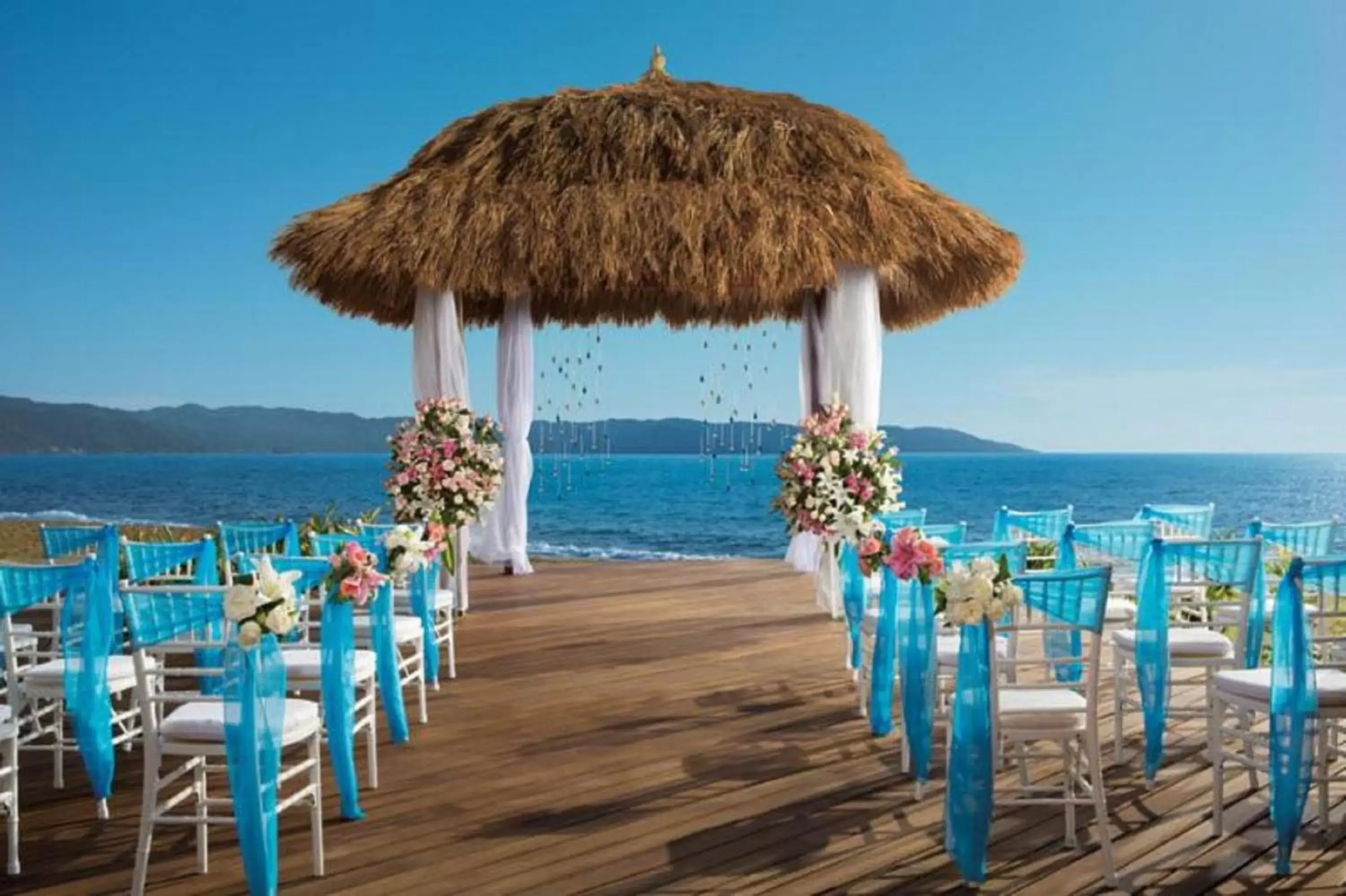 wedding, Beach in Dreams Vallarta Bay Resorts & Spa - All Inclusive