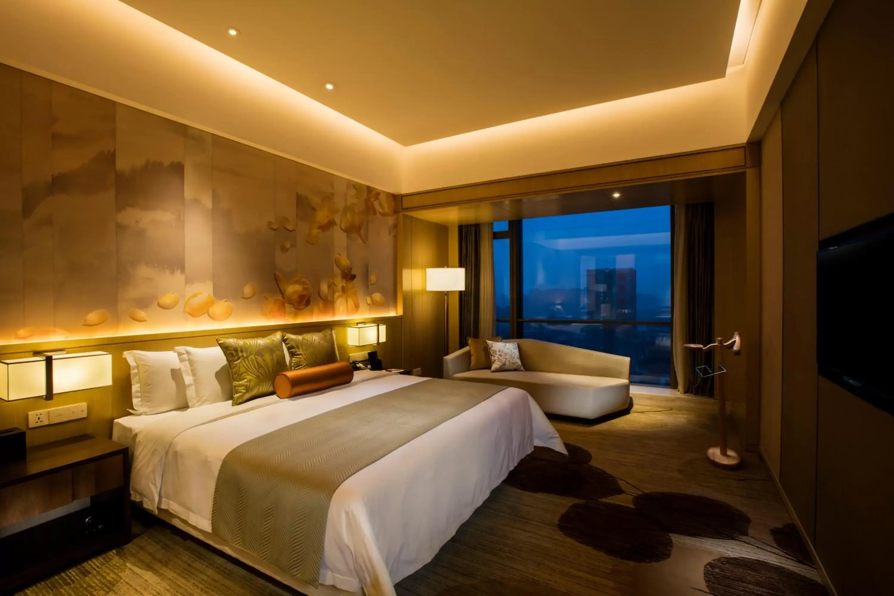 Crowne Plaza Fuzhou Riverside, an IHG Hotel