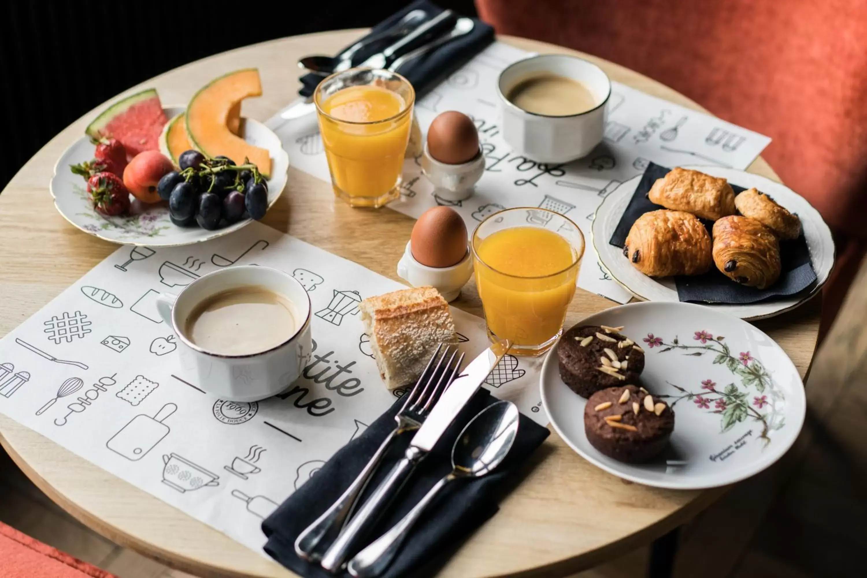 Breakfast in La Folie Douce Hotels Chamonix