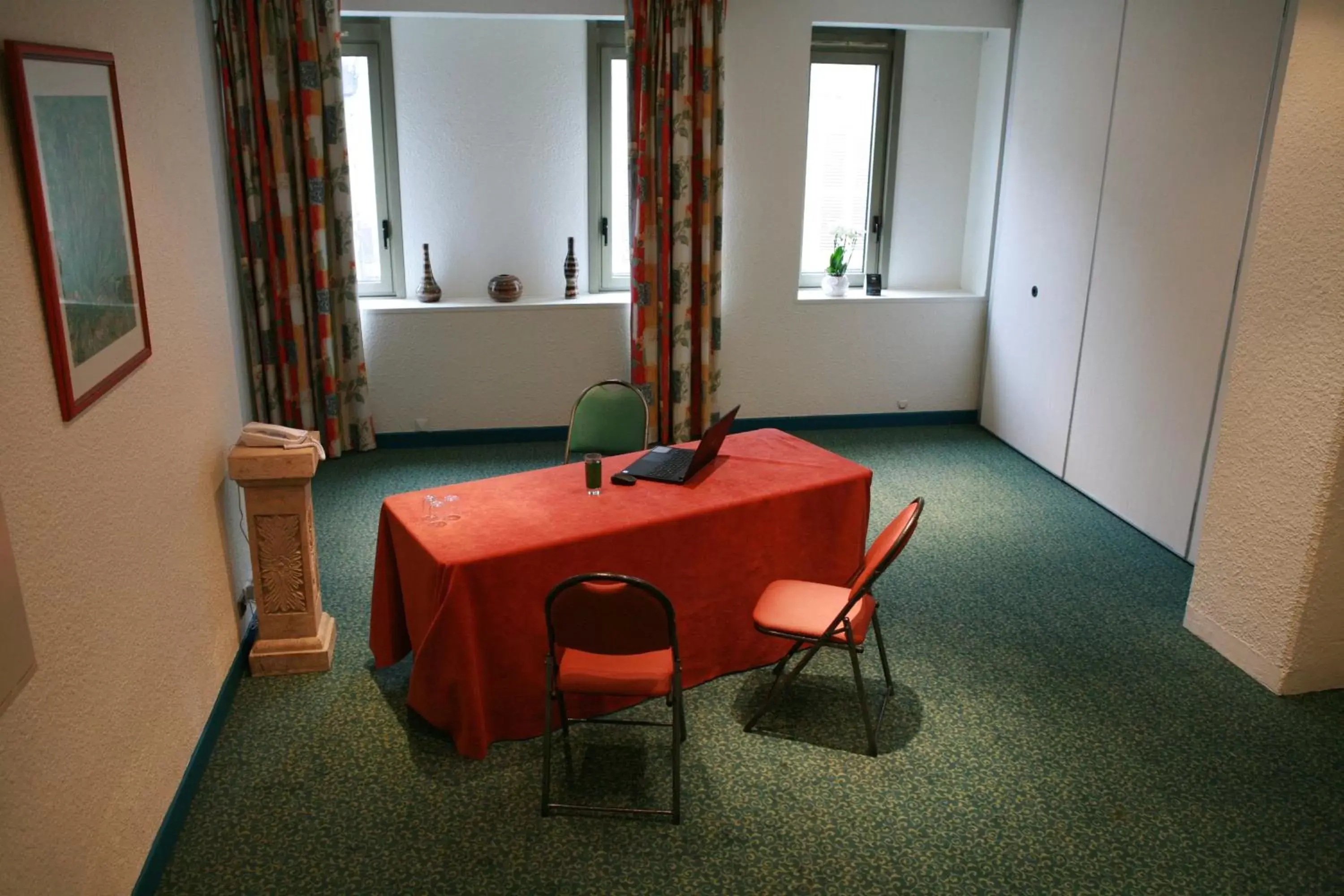 Other, Dining Area in ibis Chateauroux