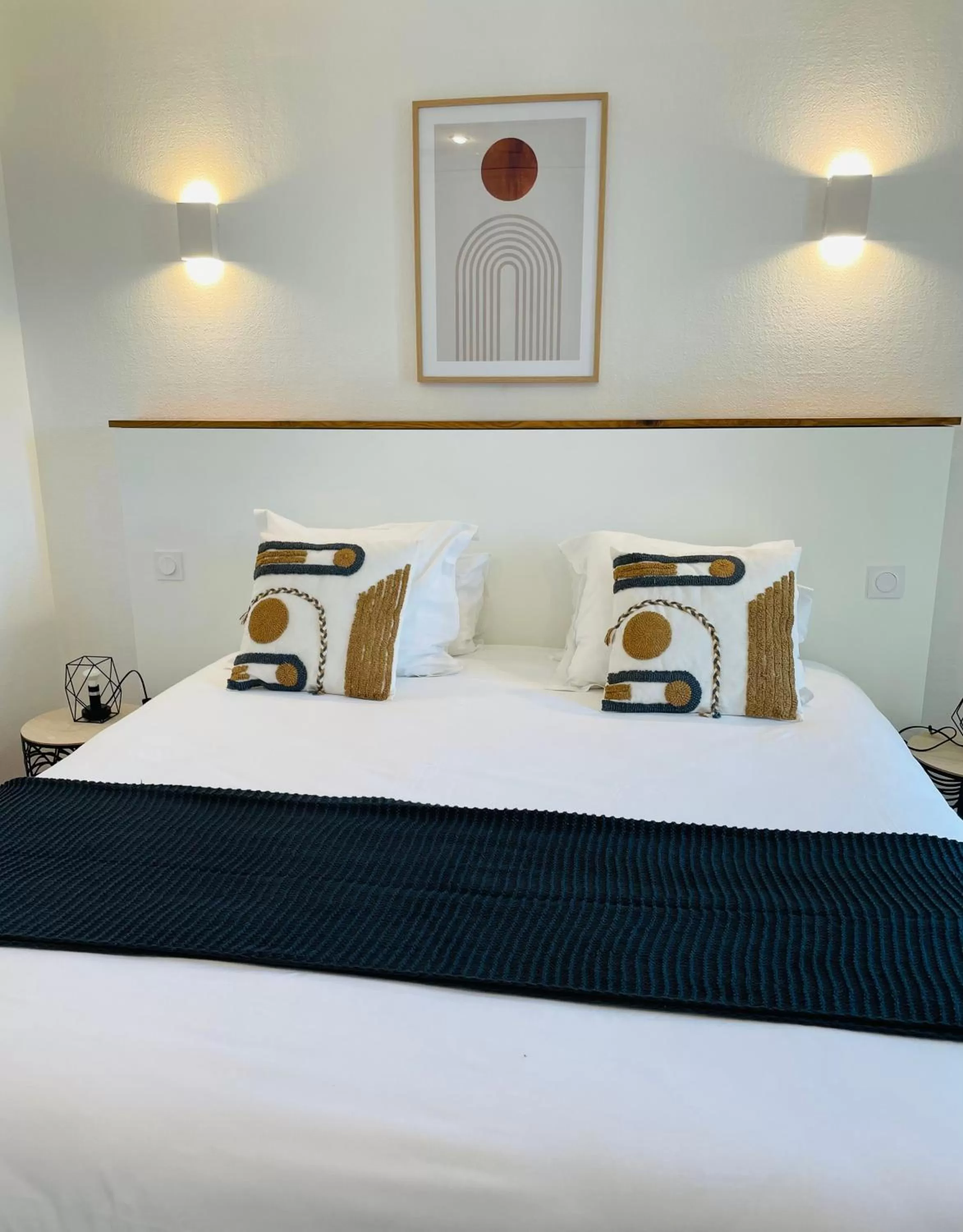 Bed in Hôtel Porte Mars - Reims Gare Centre Arena