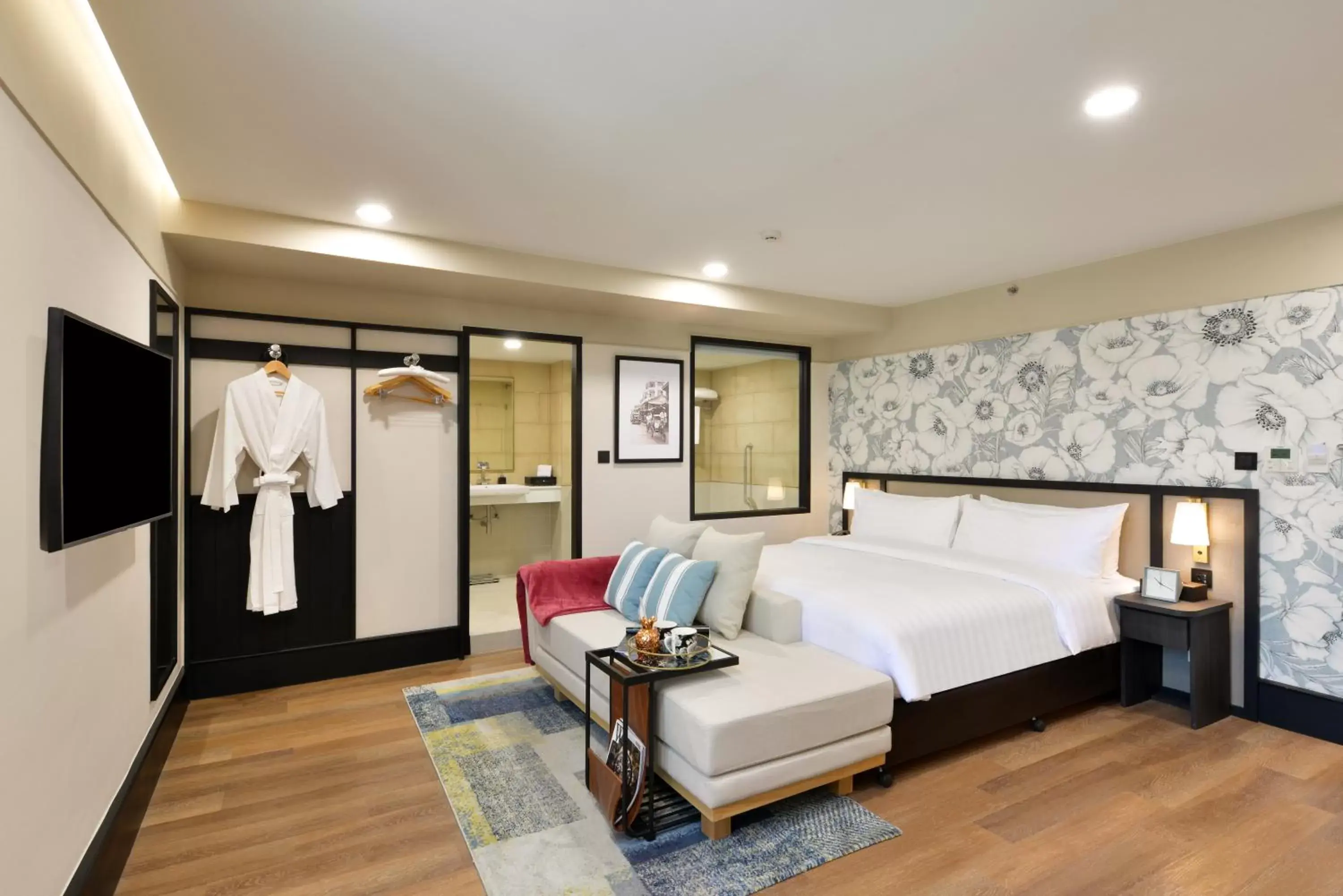 Photo of the whole room in Oakwood Hotel & Residence Bangkok SHA Plus Certified