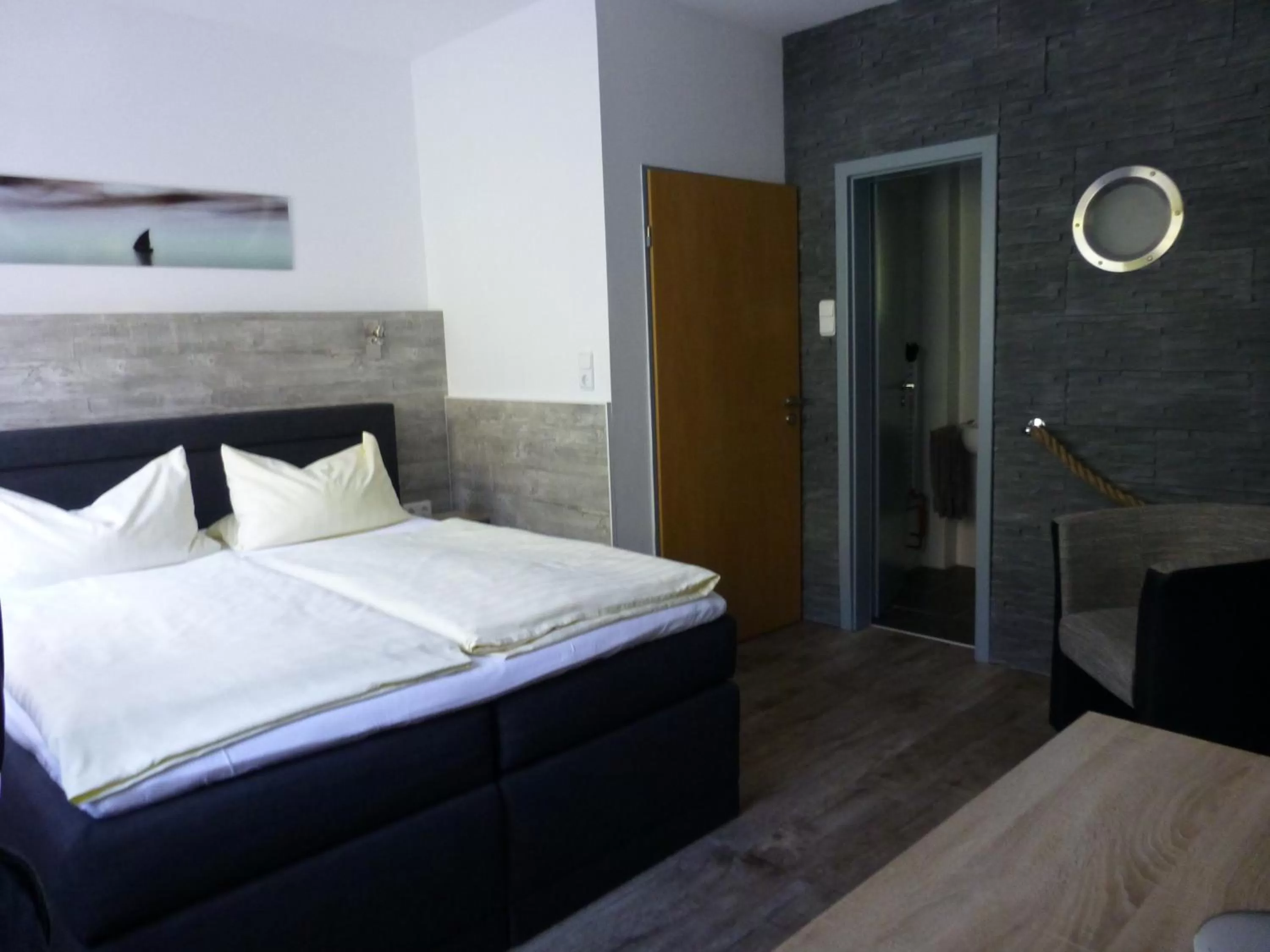 Bed in Hotel Rüstersieler Hof