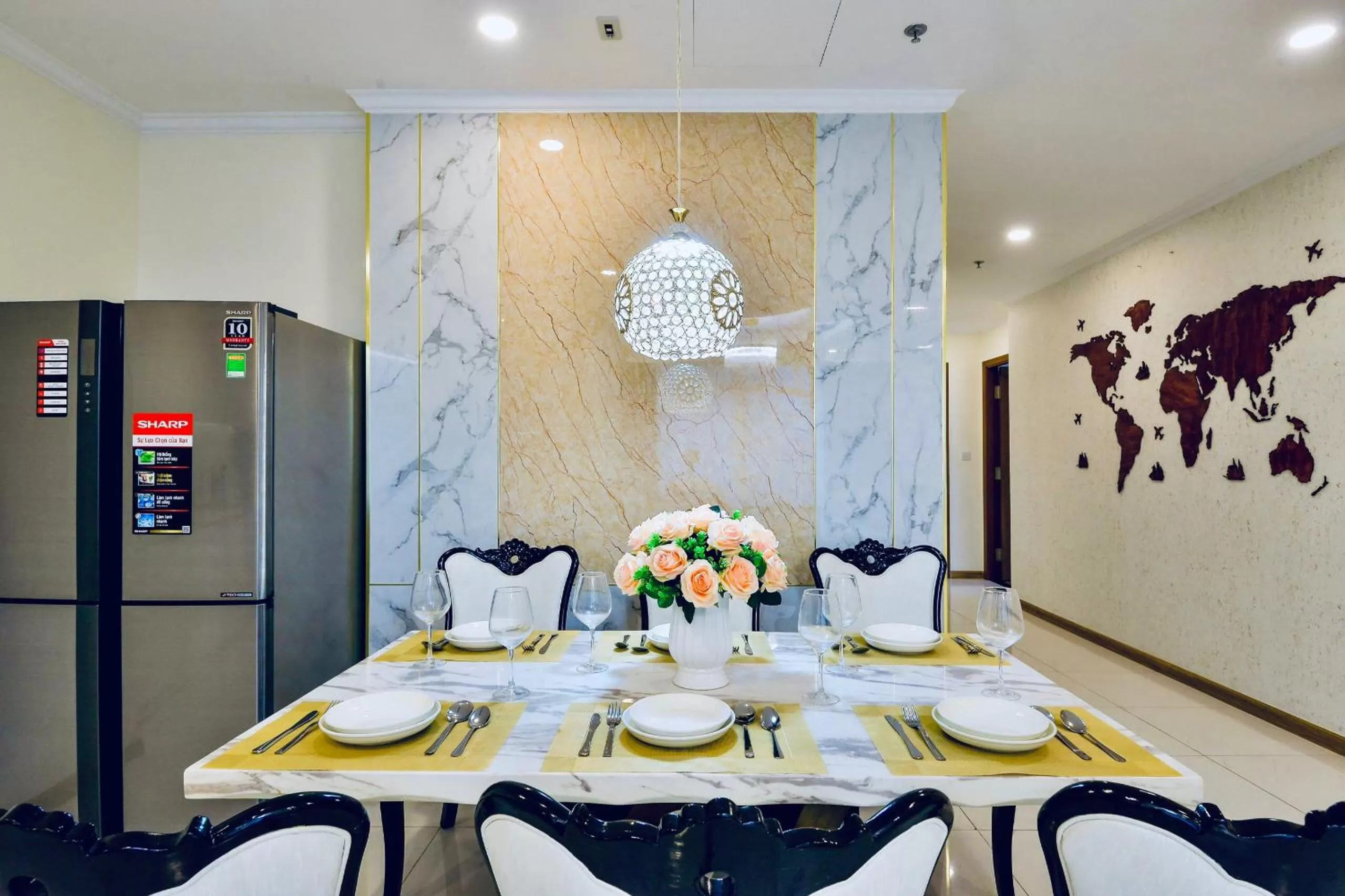 Dining area, Restaurant/Places to Eat in Vinhomes Central Park-Nice Homes