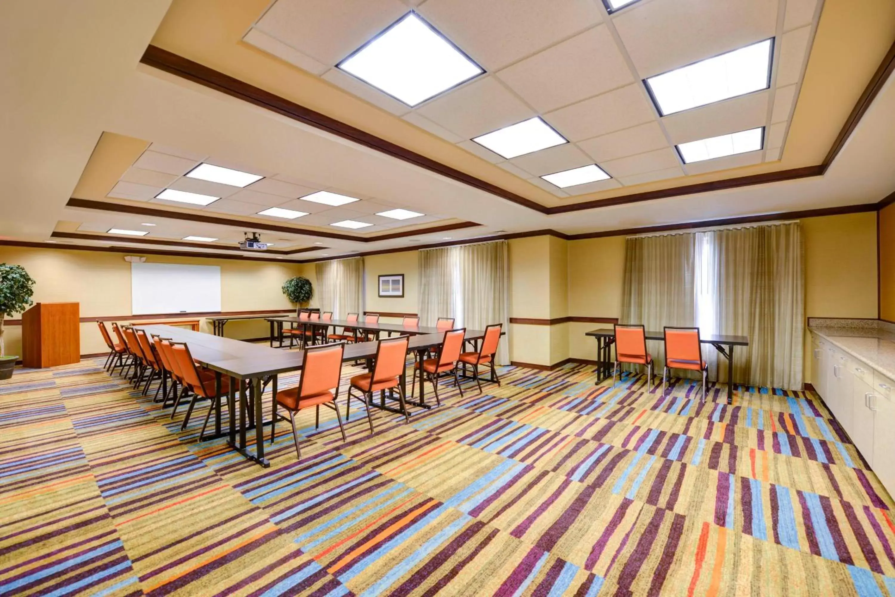 Meeting/conference room in Fairfield Inn & Suites Warner Robins