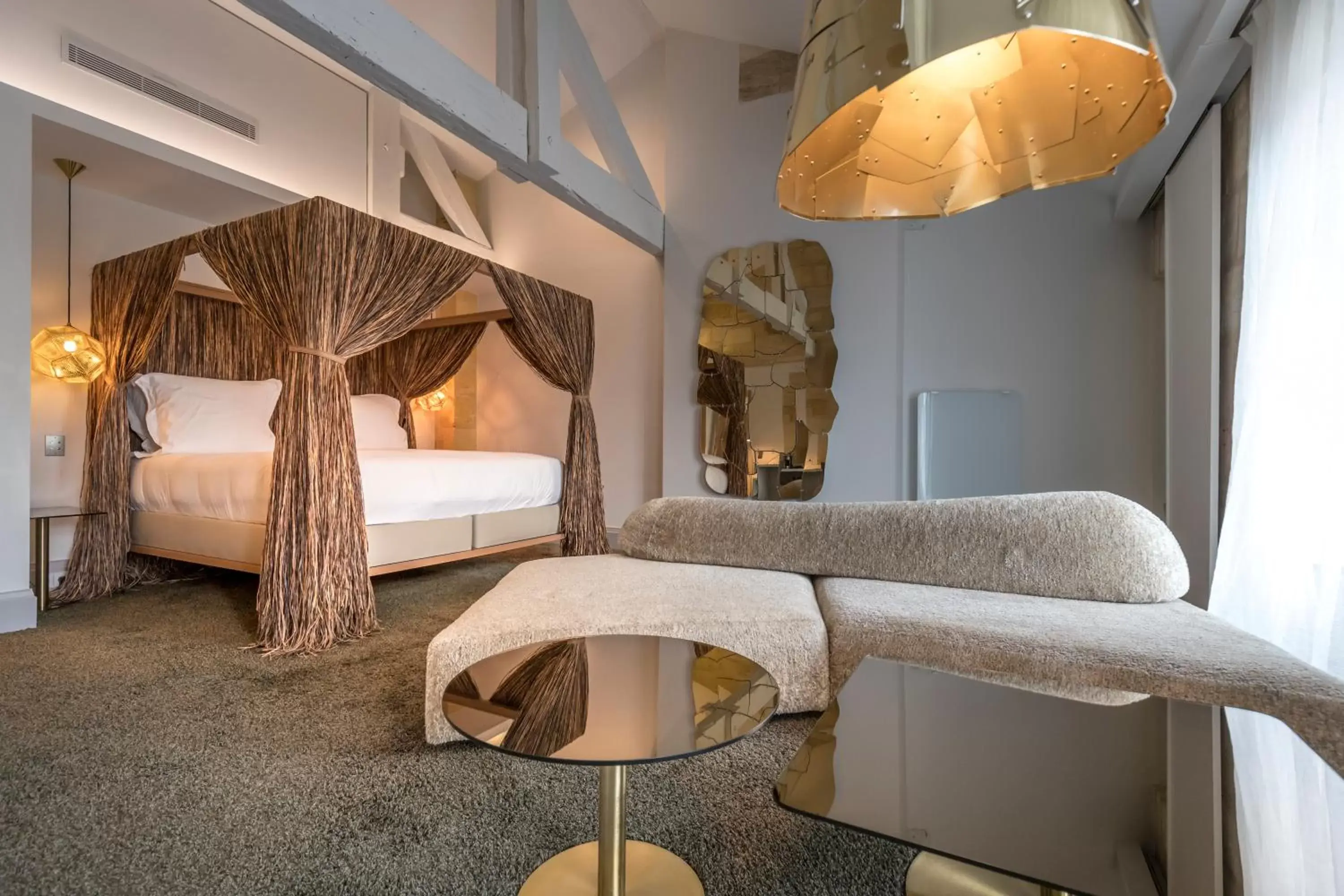 Bedroom, Bed in Yndo Hôtel