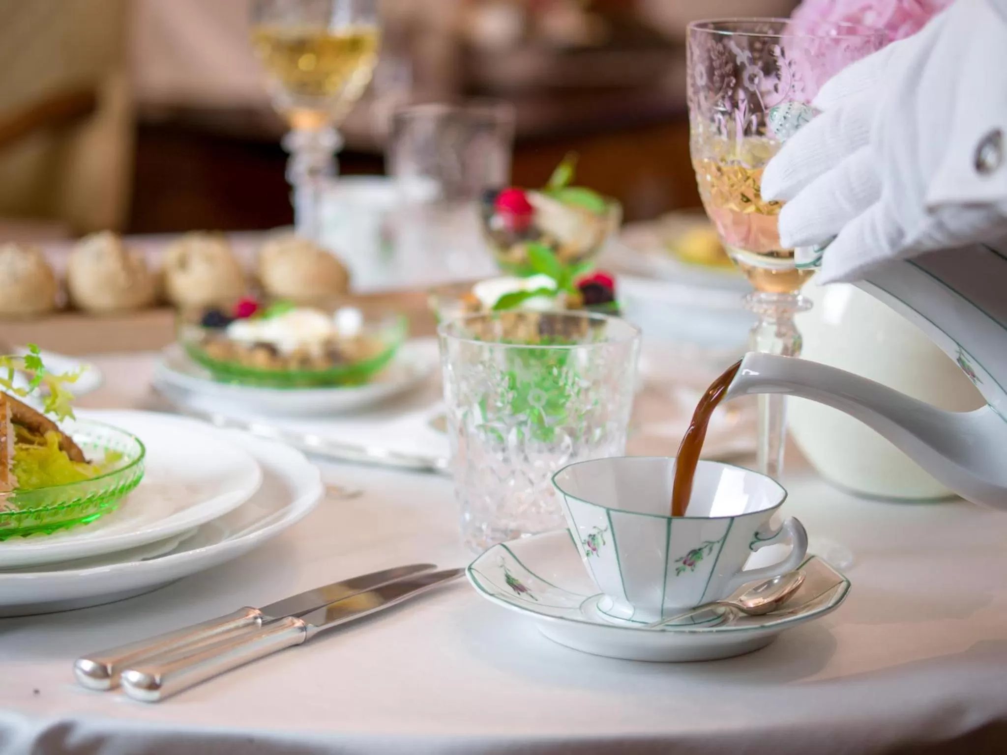 Breakfast in Grad Strmol