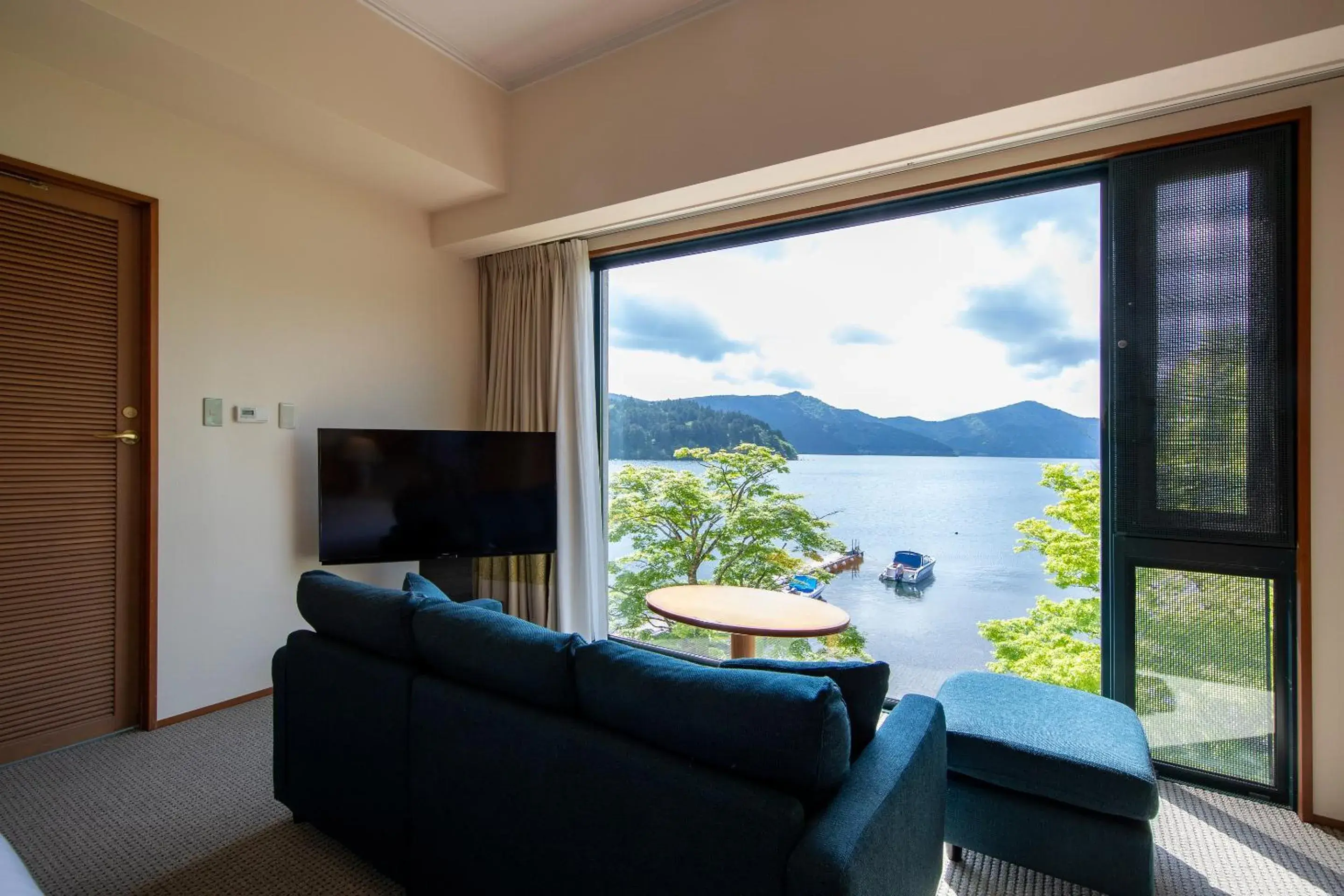 Natural landscape, Seating Area in Hakone Hotel