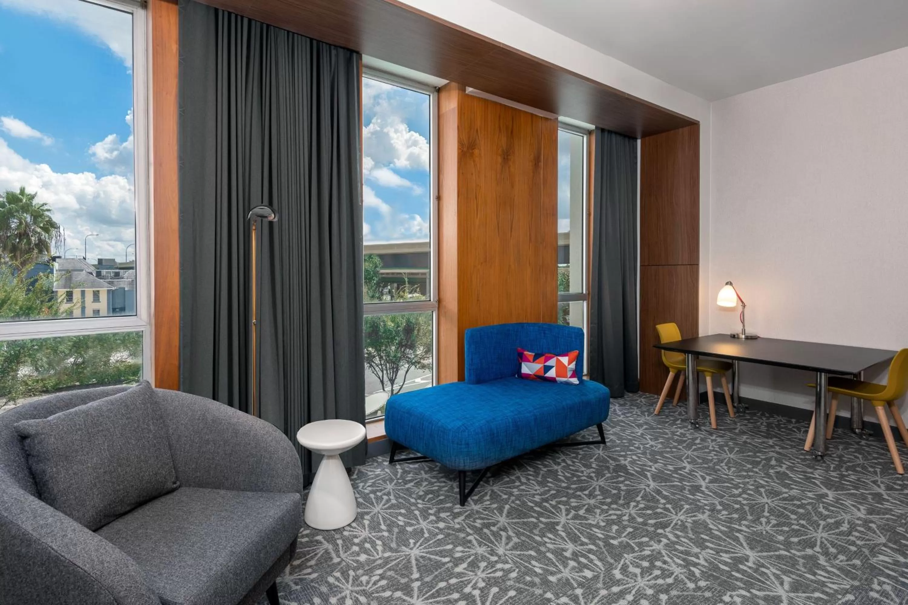 Living room in Aloft Orlando Downtown