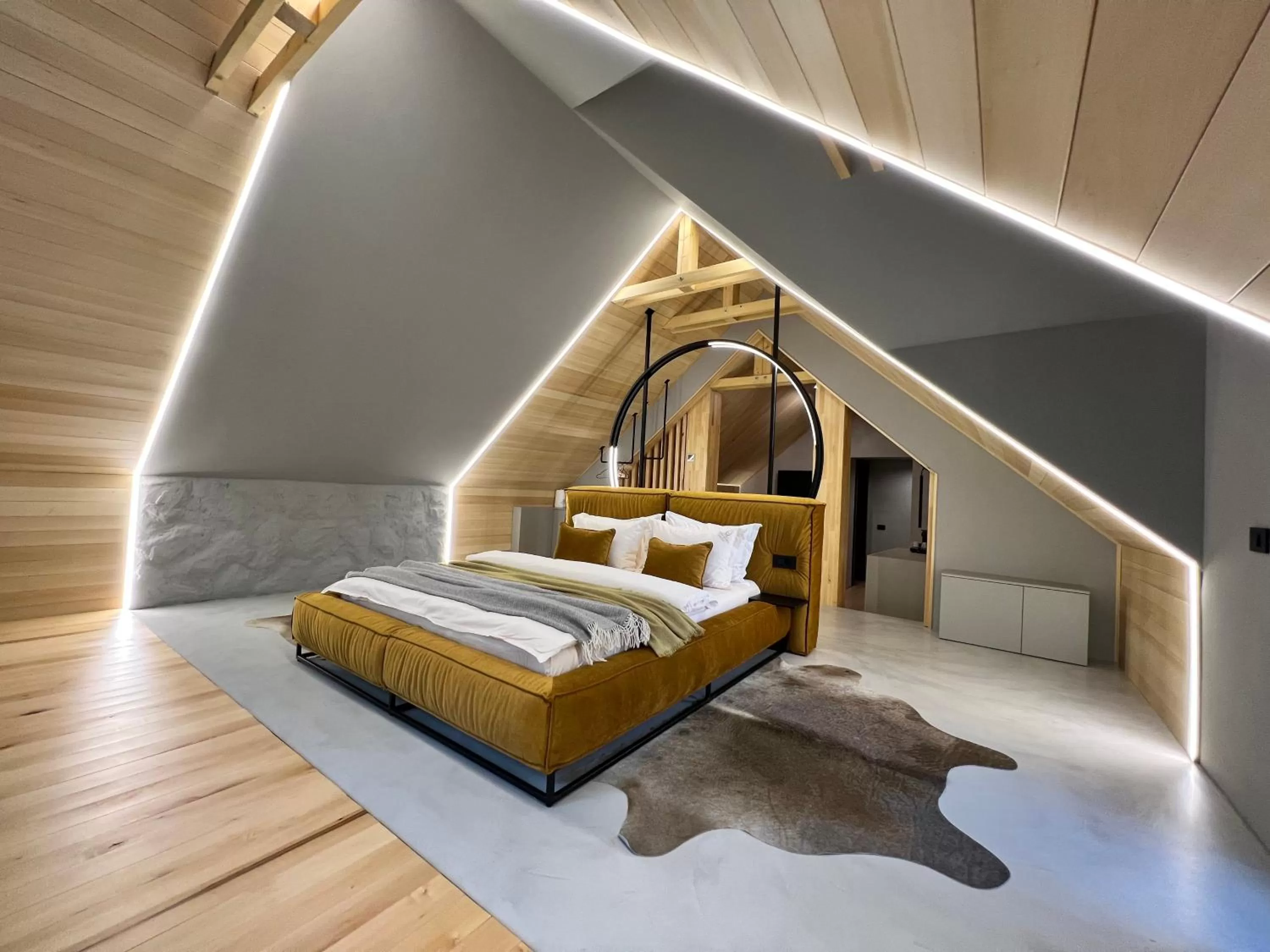 Bed in Garden Retreat Junior