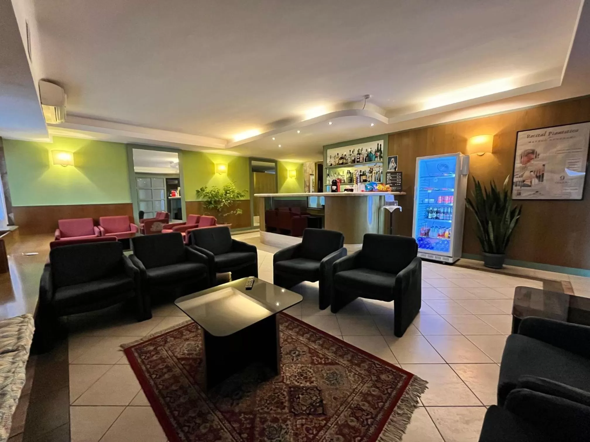 Communal lounge/ TV room in Hotel La Goletta