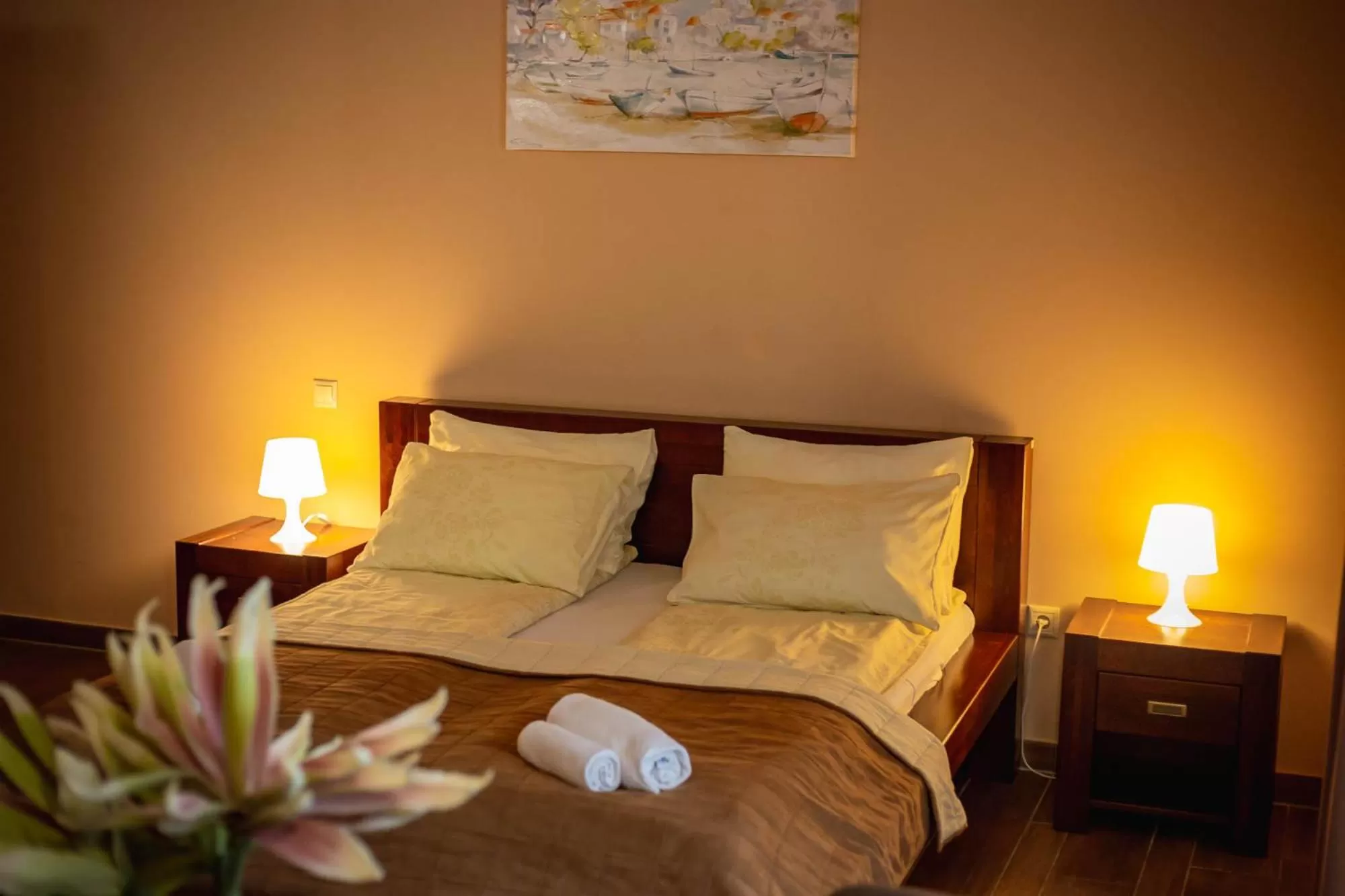 Bed in Maya Panzio-Rezidencia