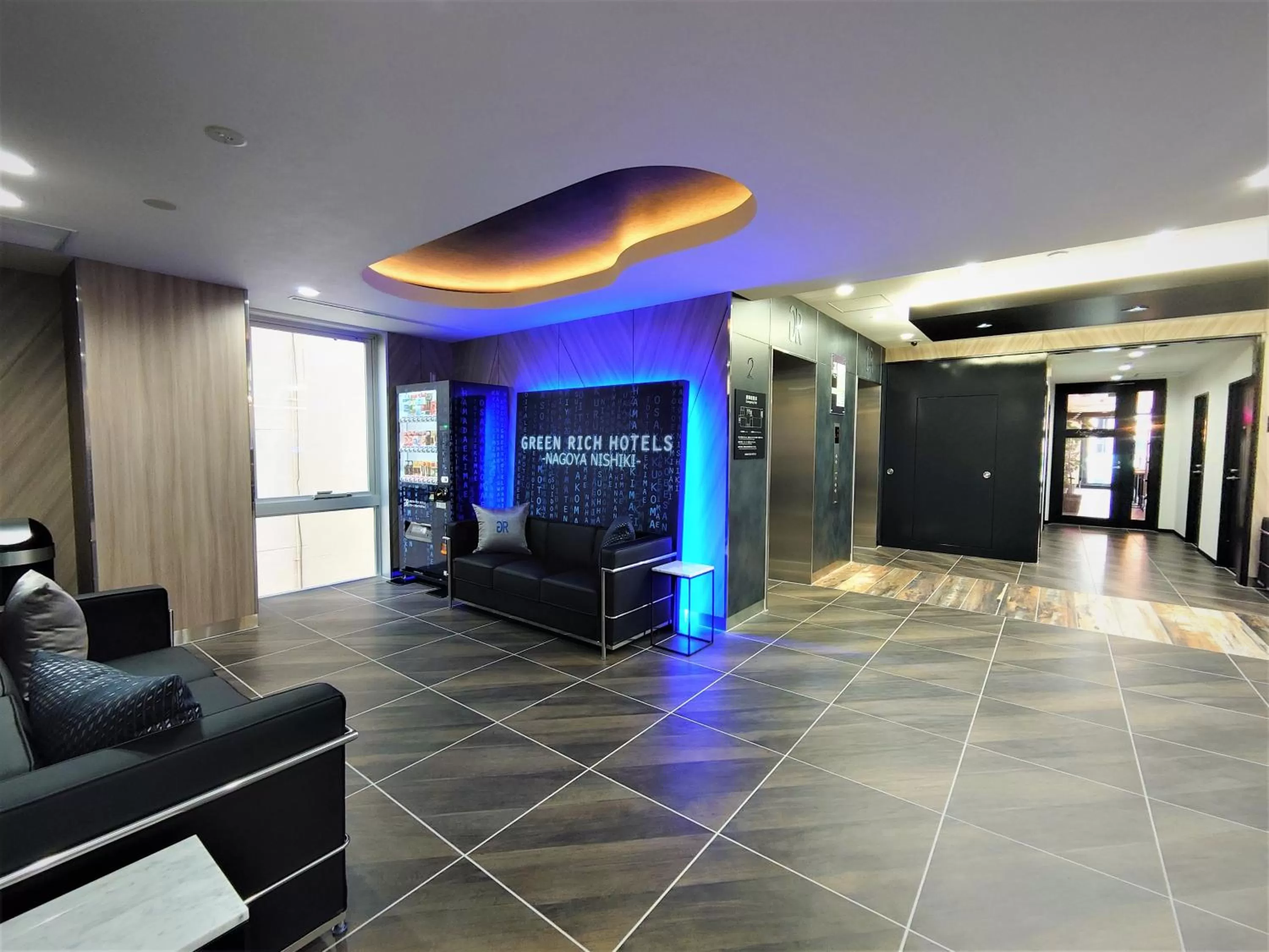 Lobby or reception in Green Rich Hotel Nagoya Nishiki (Artificial hot spring Futamata Yunohana)