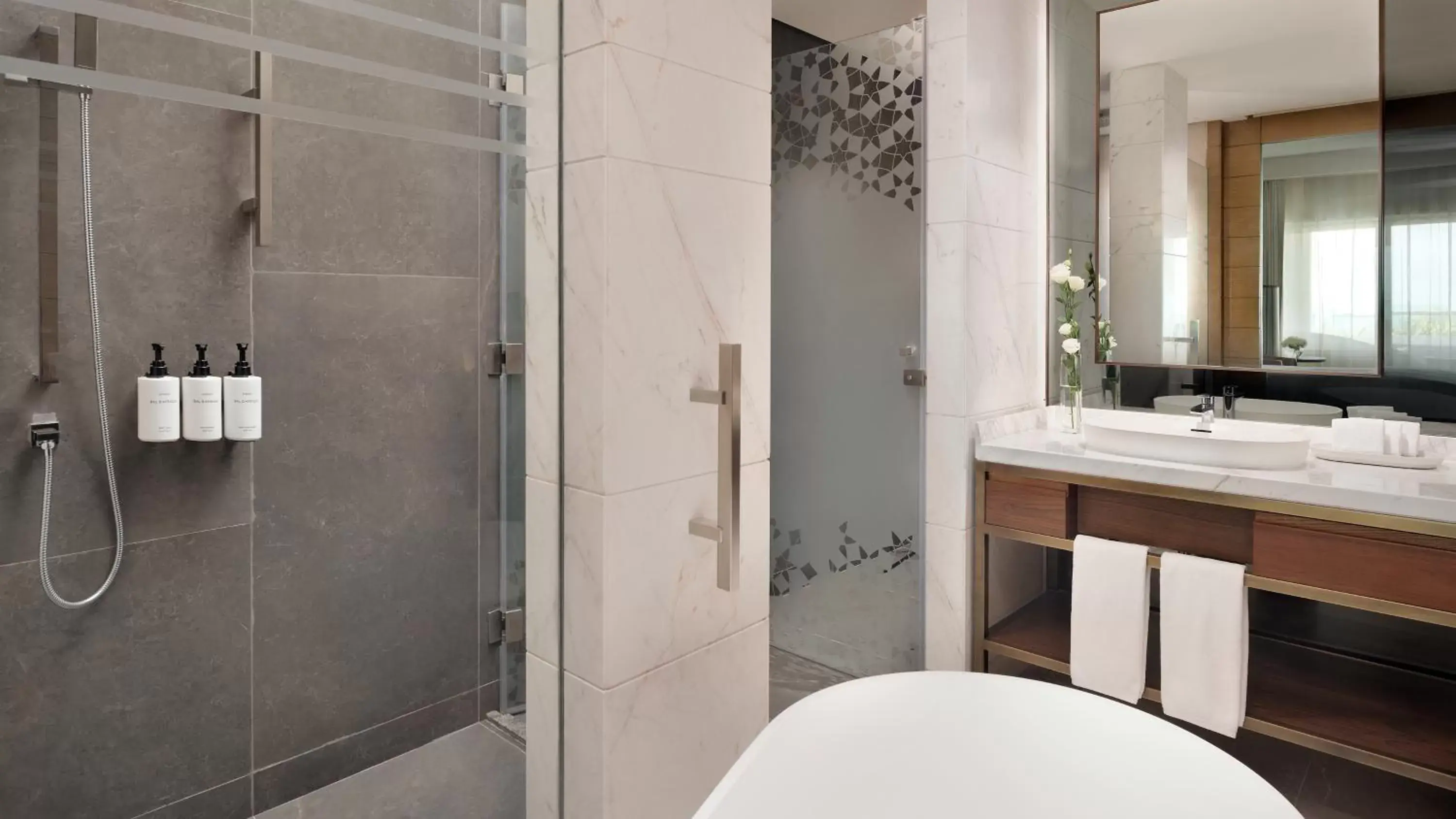 Shower, Bathroom in InterContinental Ras Al Khaimah Resort and Spa, an IHG Hotel