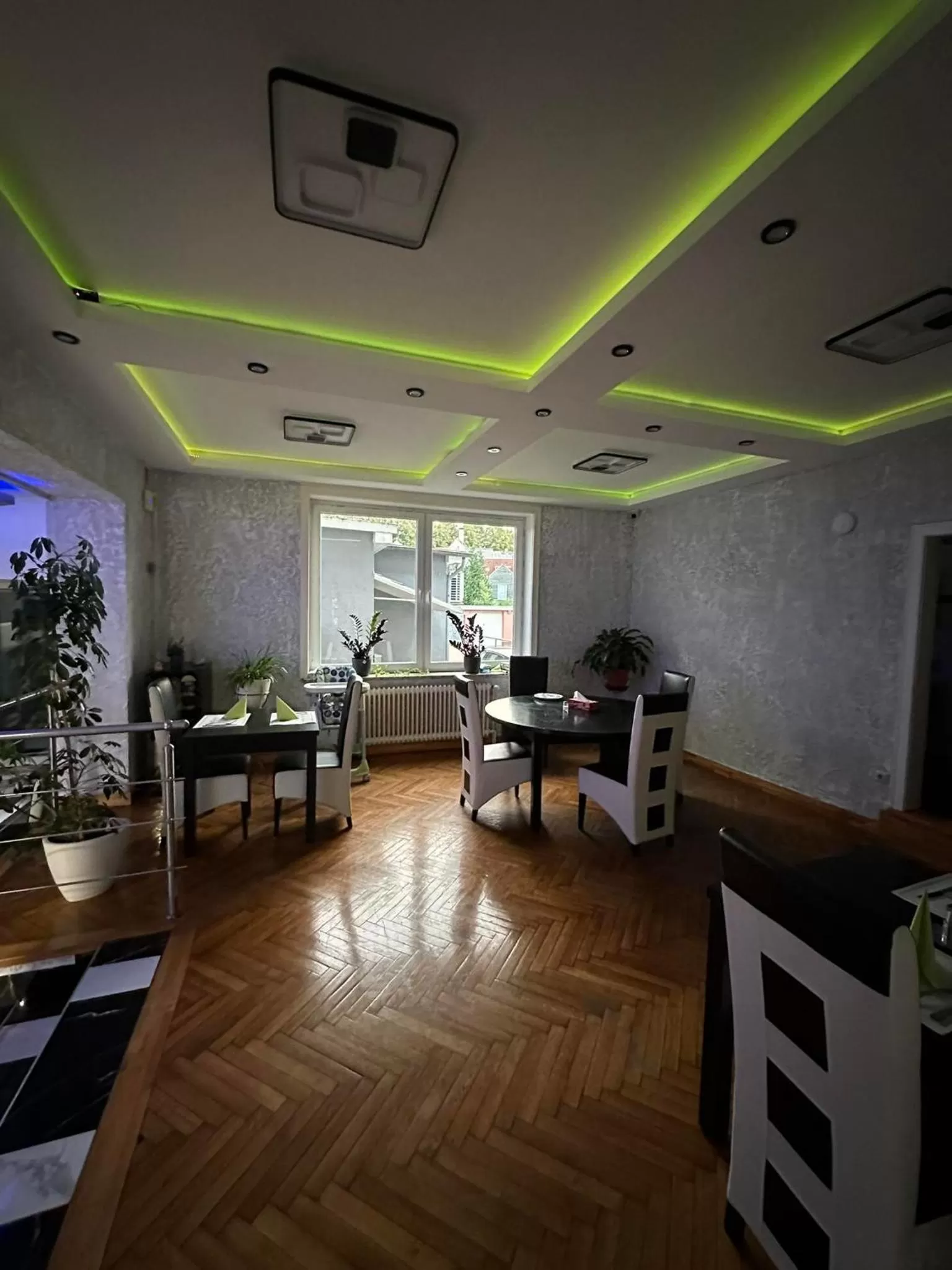 Restaurant/places to eat in Hotel Deutscher Hof