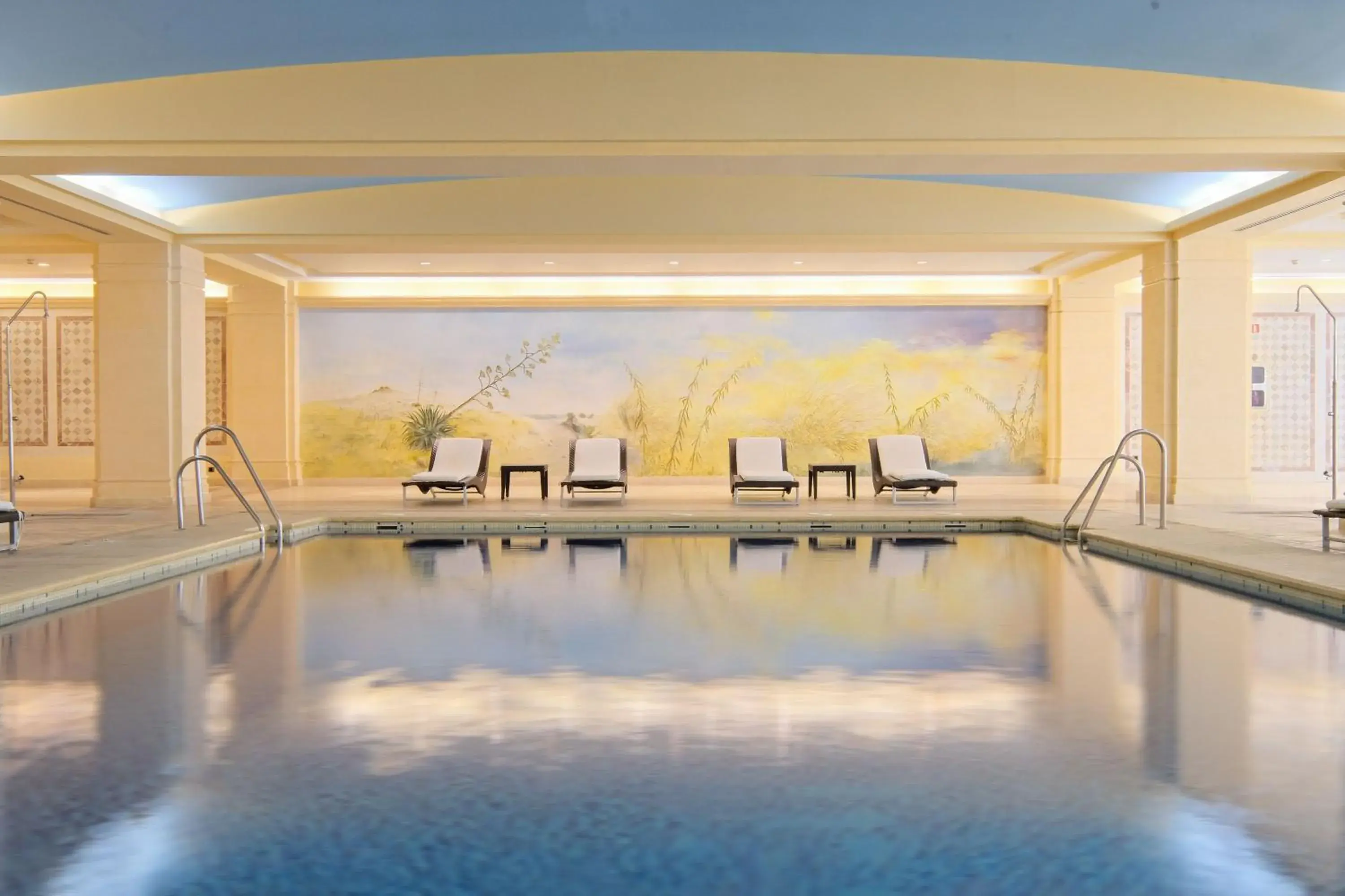 Swimming Pool in Envia Almería Apartments Spa & Golf