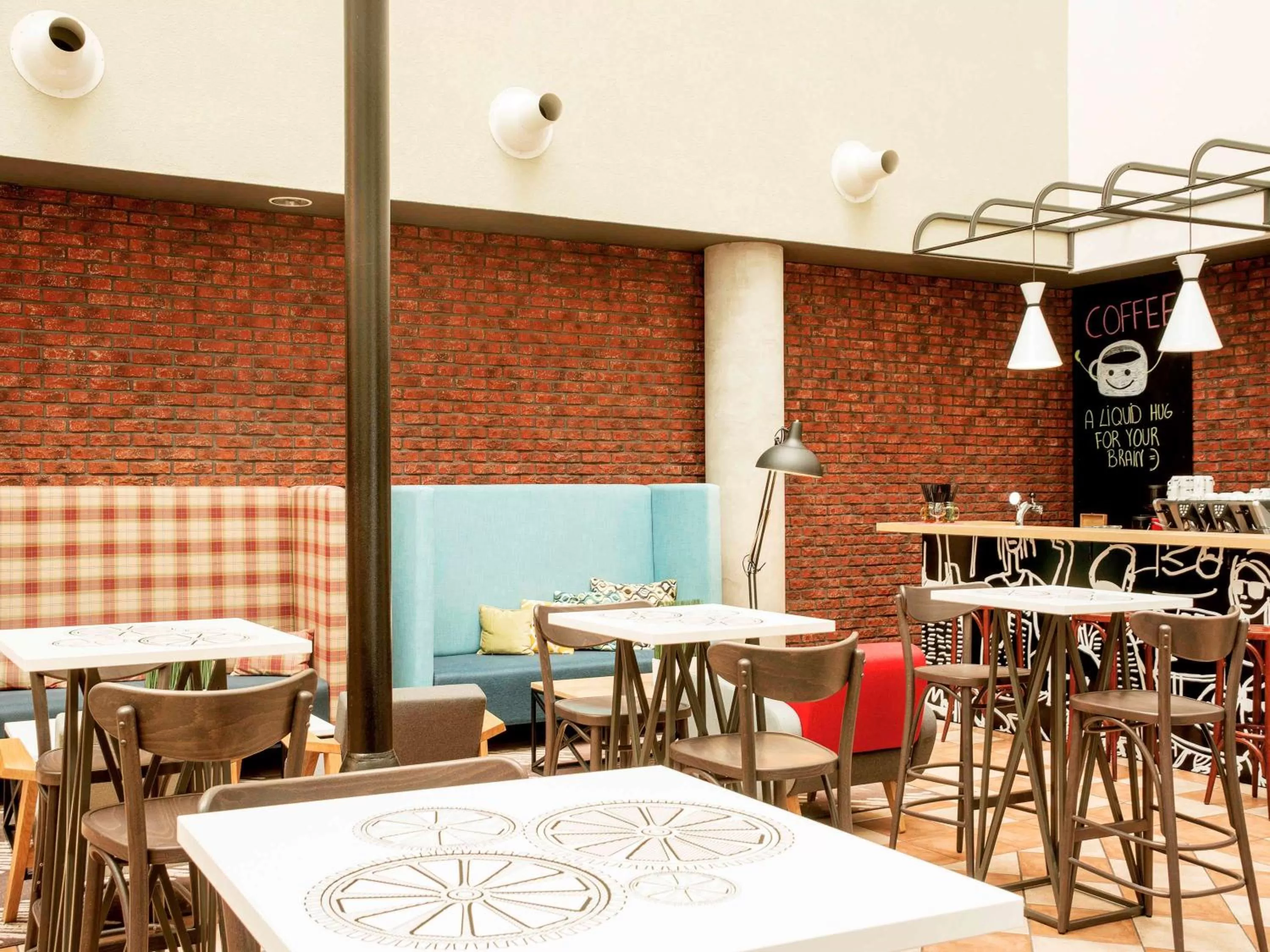 Restaurant/places to eat in Hotel Ibis Łódź Centrum