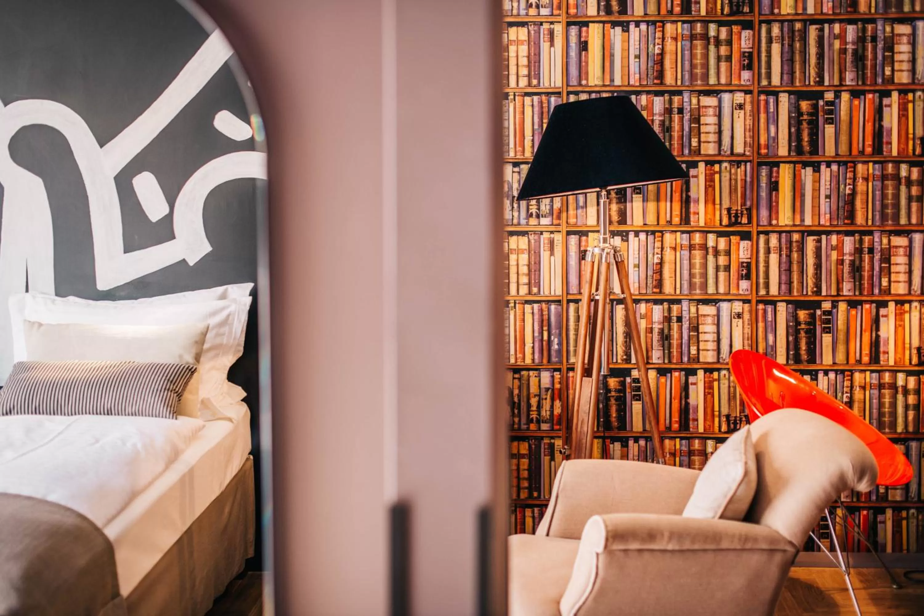 Living room, Bed in BALTAZÁR Boutique Hotel