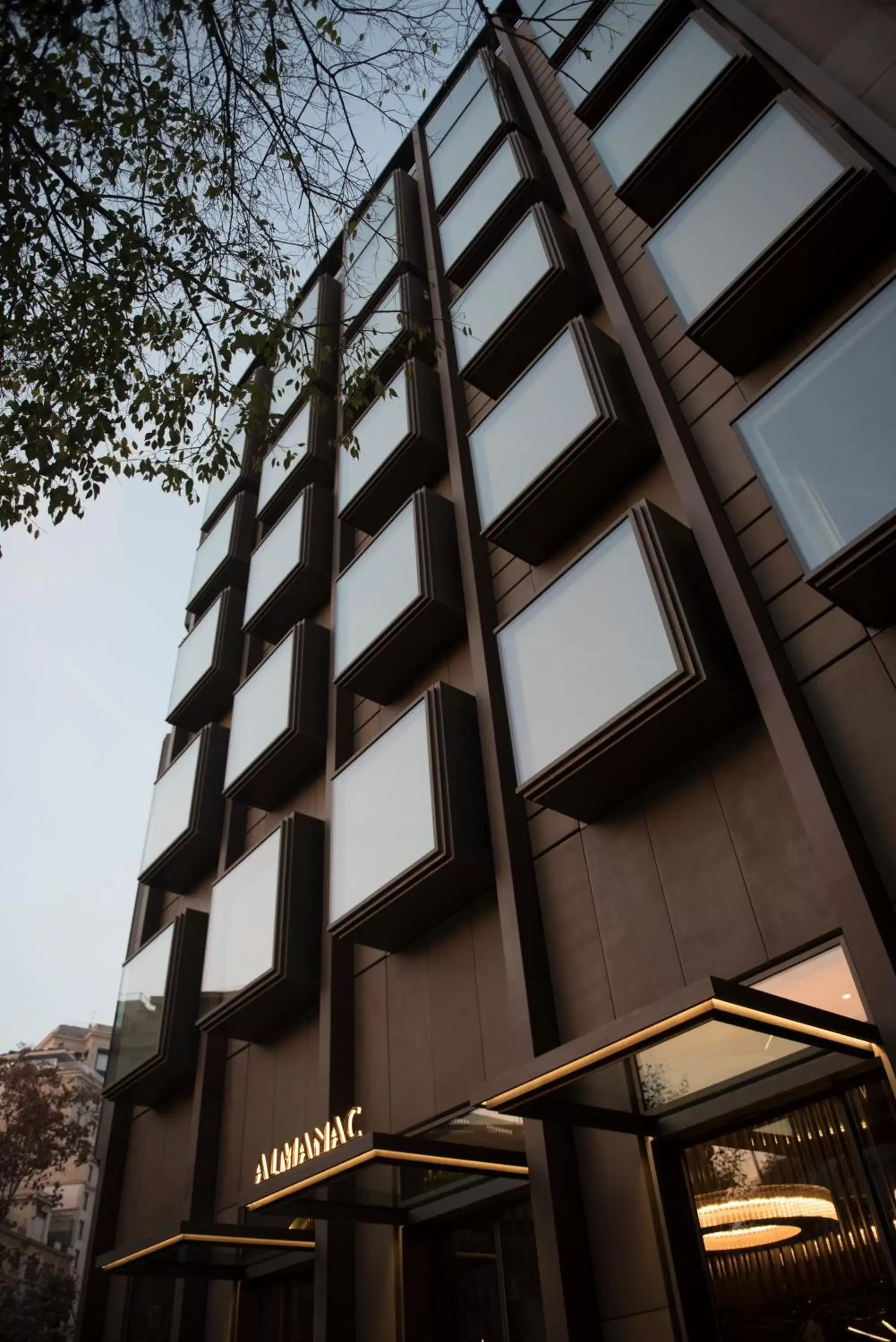 Facade/entrance, Property Building in Almanac Barcelona