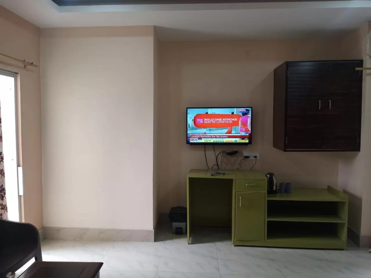 TV and multimedia in URBAN COTTAGE