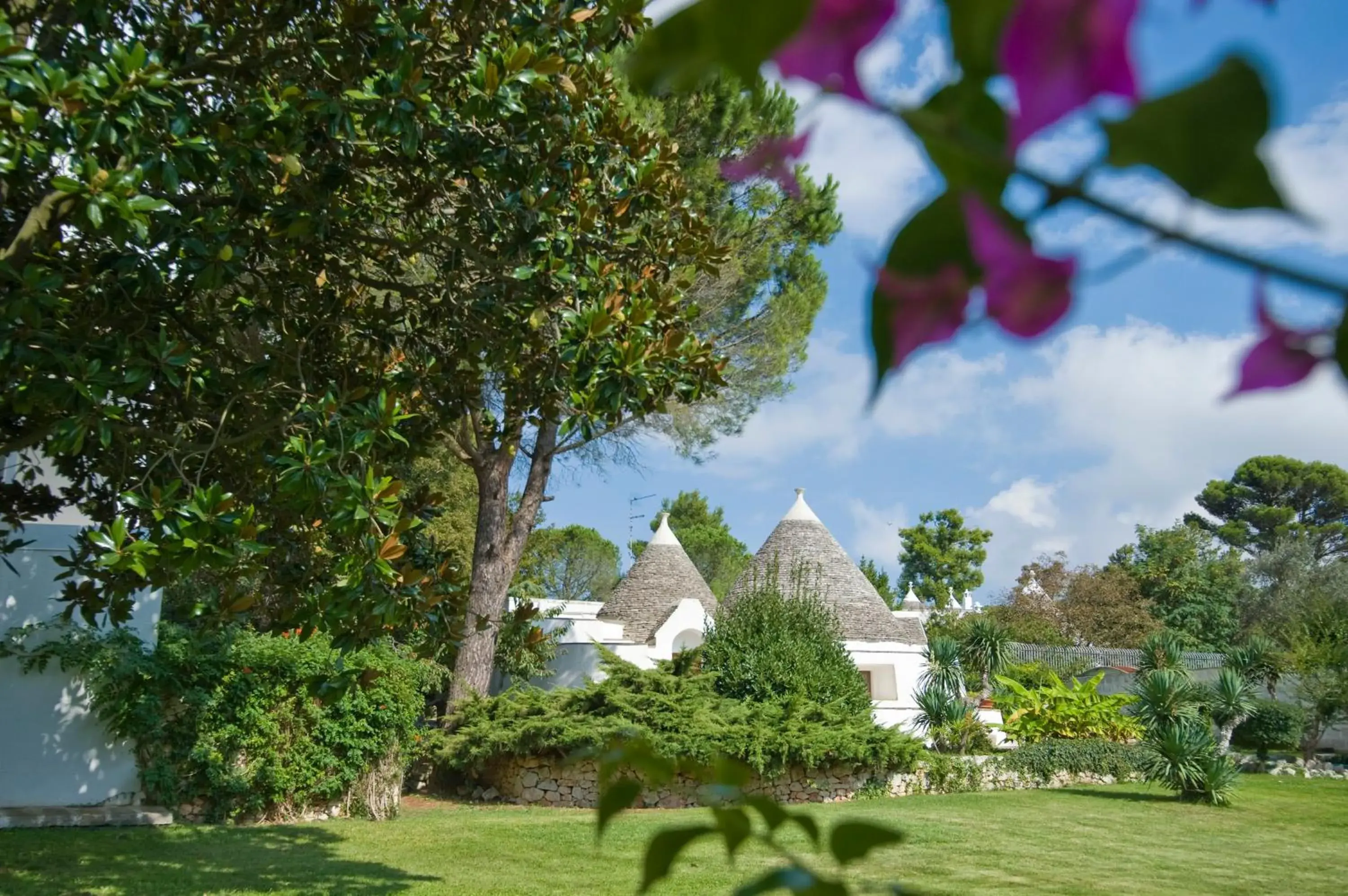 Property building, Garden in Hotel Sierra Silvana