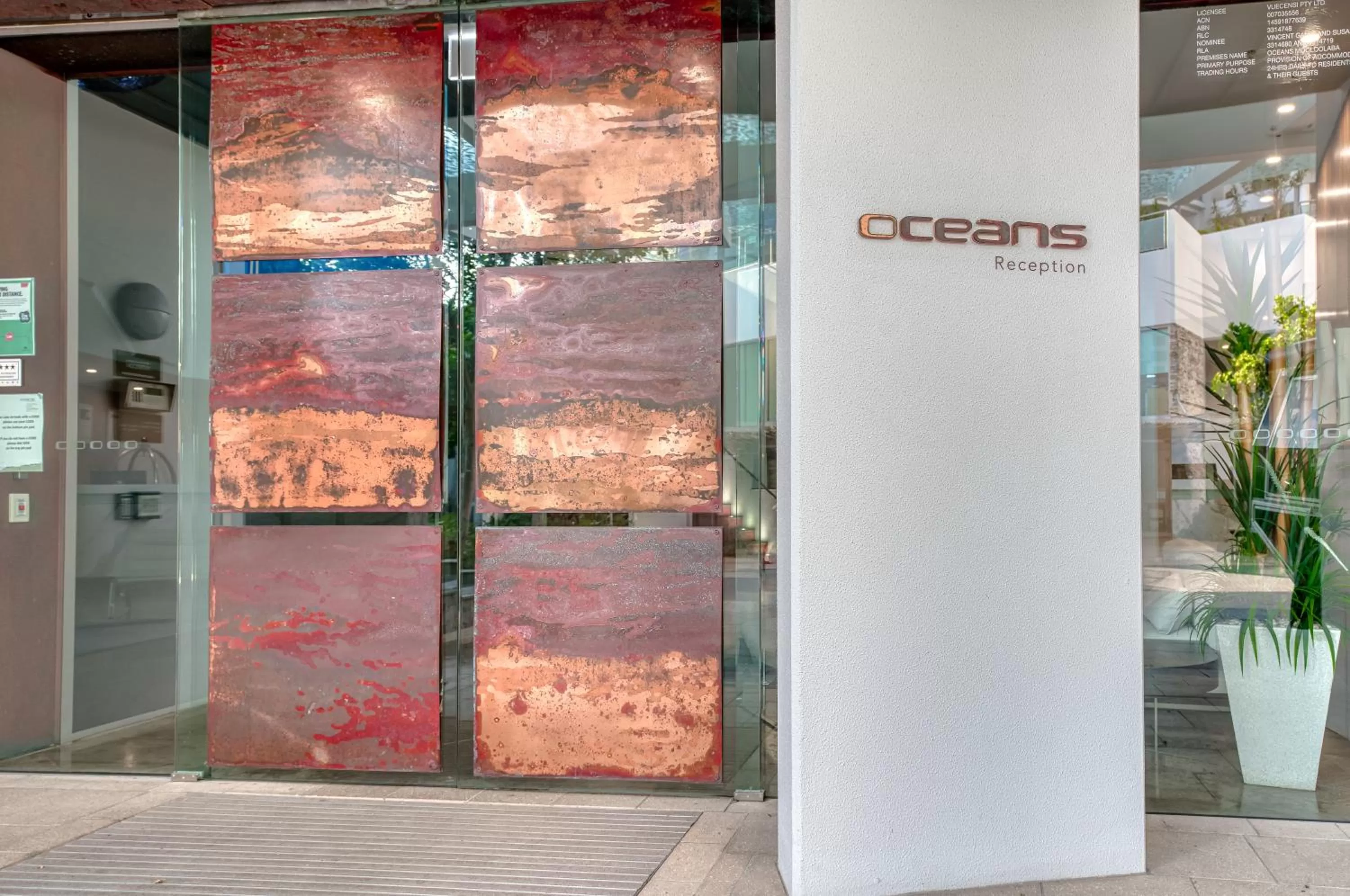 Facade/entrance in Oceans Mooloolaba