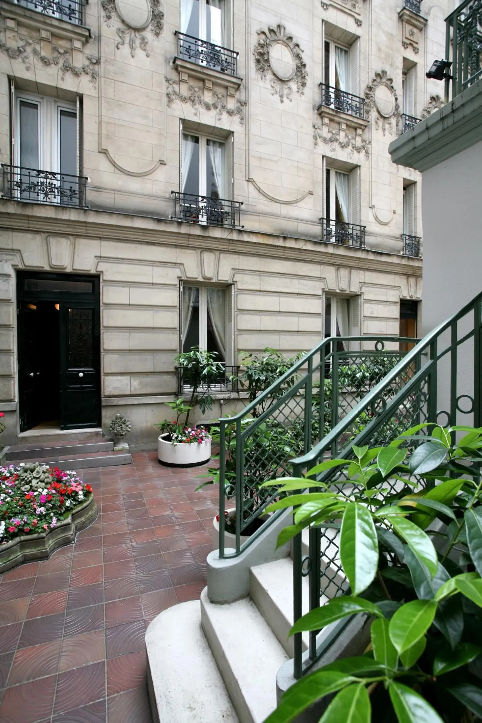 Facade/entrance in Hotel Concortel