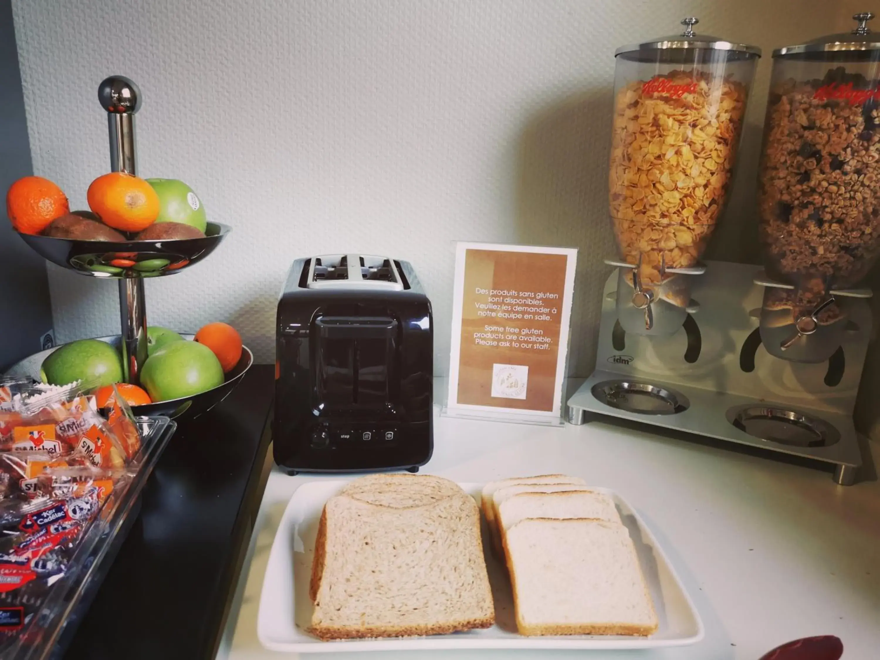 Breakfast in Lagrange Aparthotel Toulouse Saint-Michel Breakfast in Lagrange Aparthotel Toulouse Saint-Michel