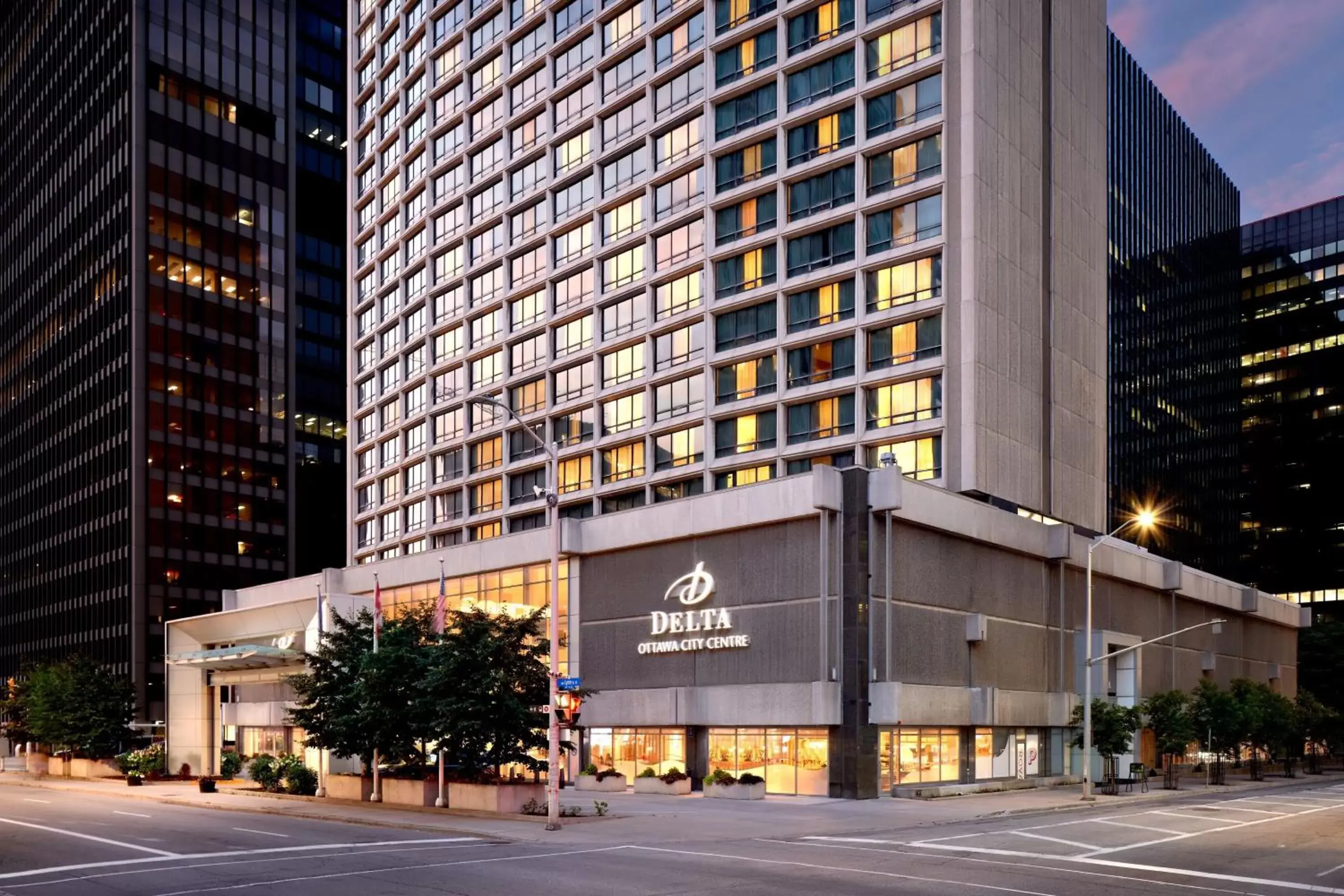 Property Building in Delta Hotels by Marriott Ottawa City Centre