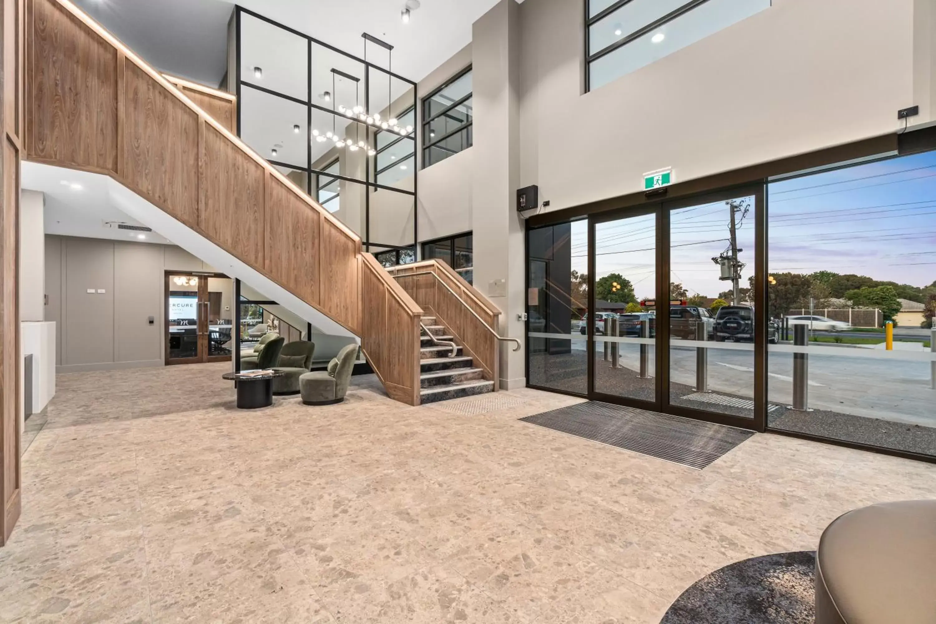 Lobby or reception in Mercure Pakenham Lobby or reception in Mercure Pakenham