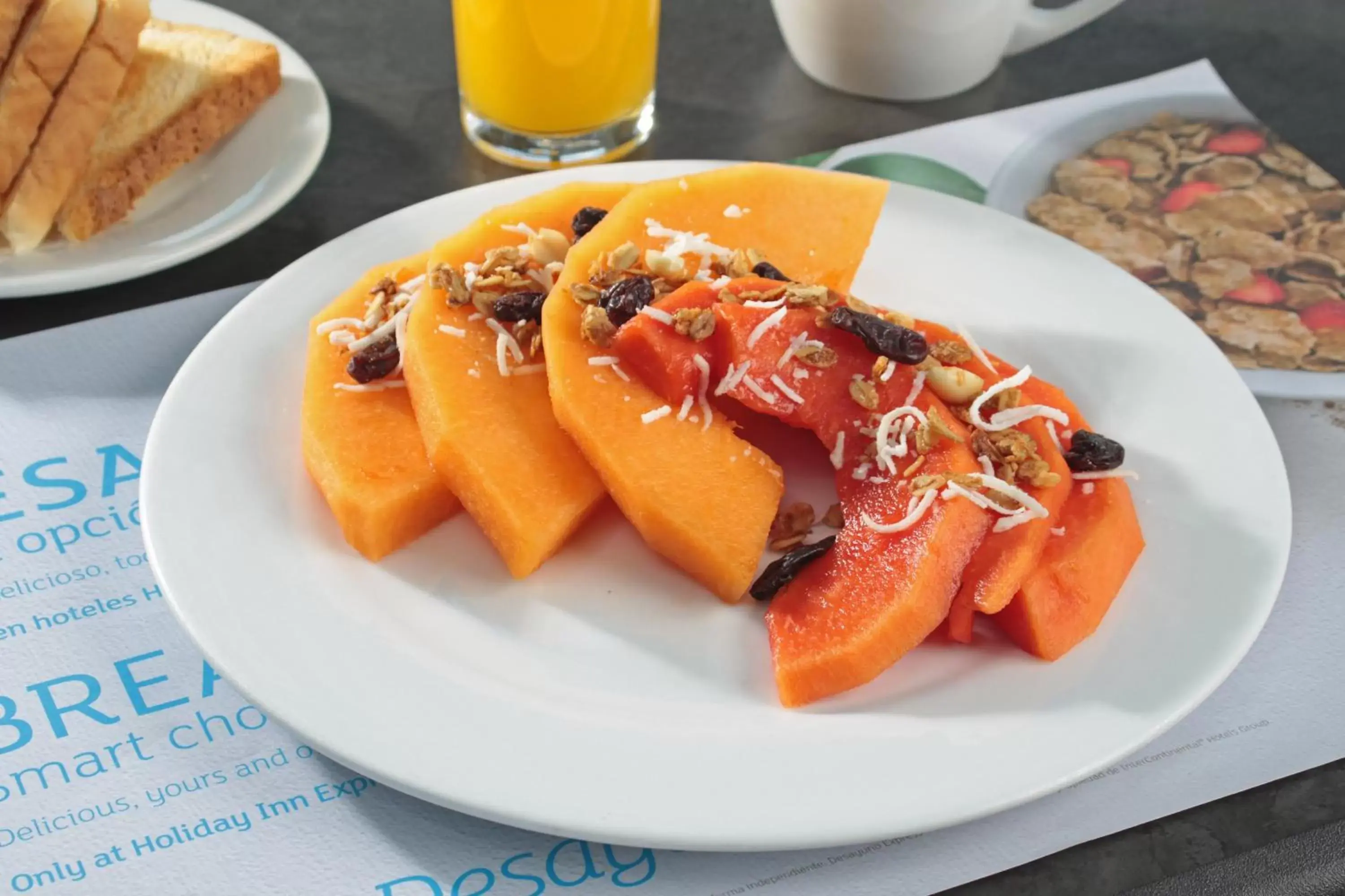 Breakfast, Food in Holiday Inn Express San Luis Potosí, an IHG Hotel