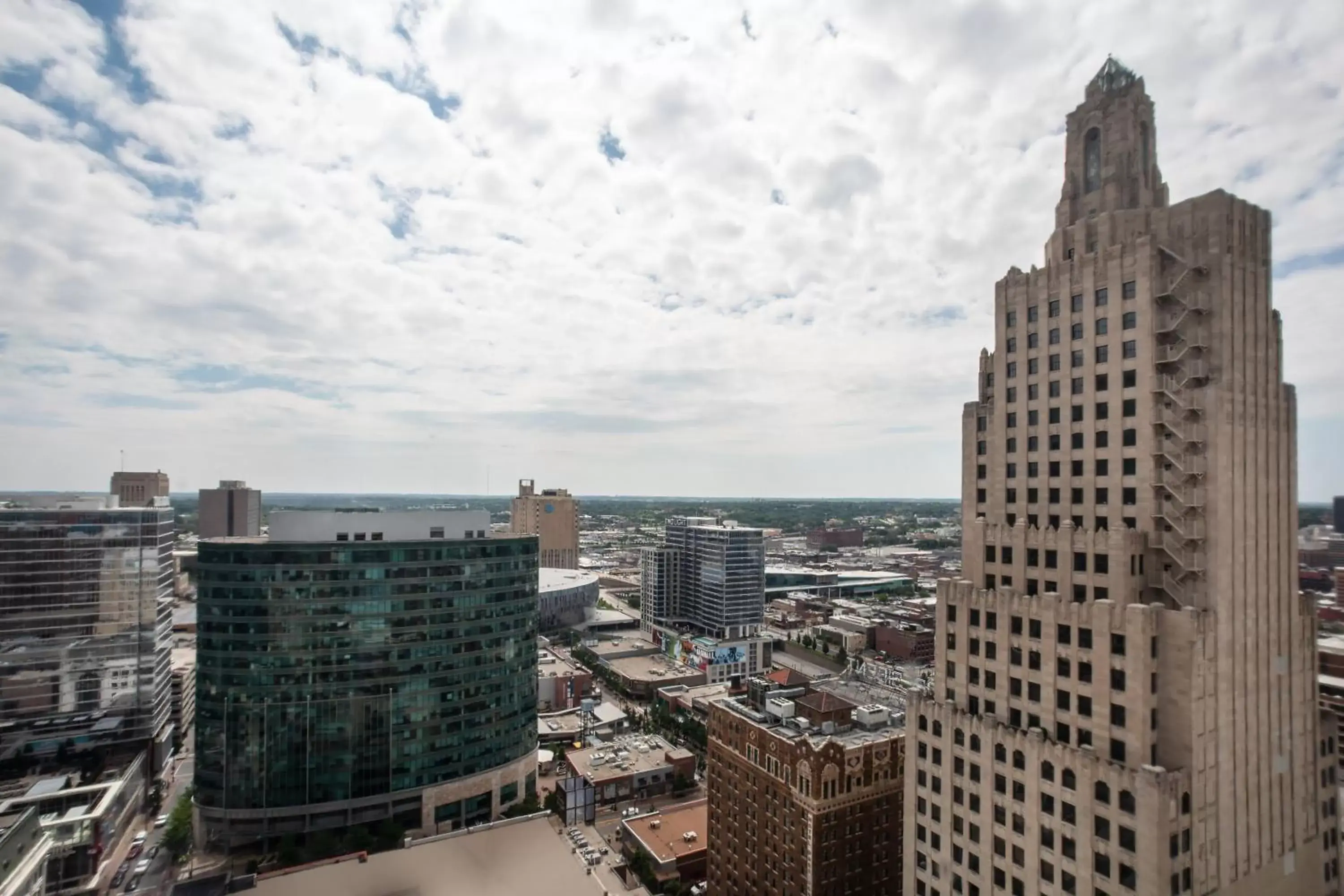 Property building in Crowne Plaza Kansas City Downtown, an IHG Hotel