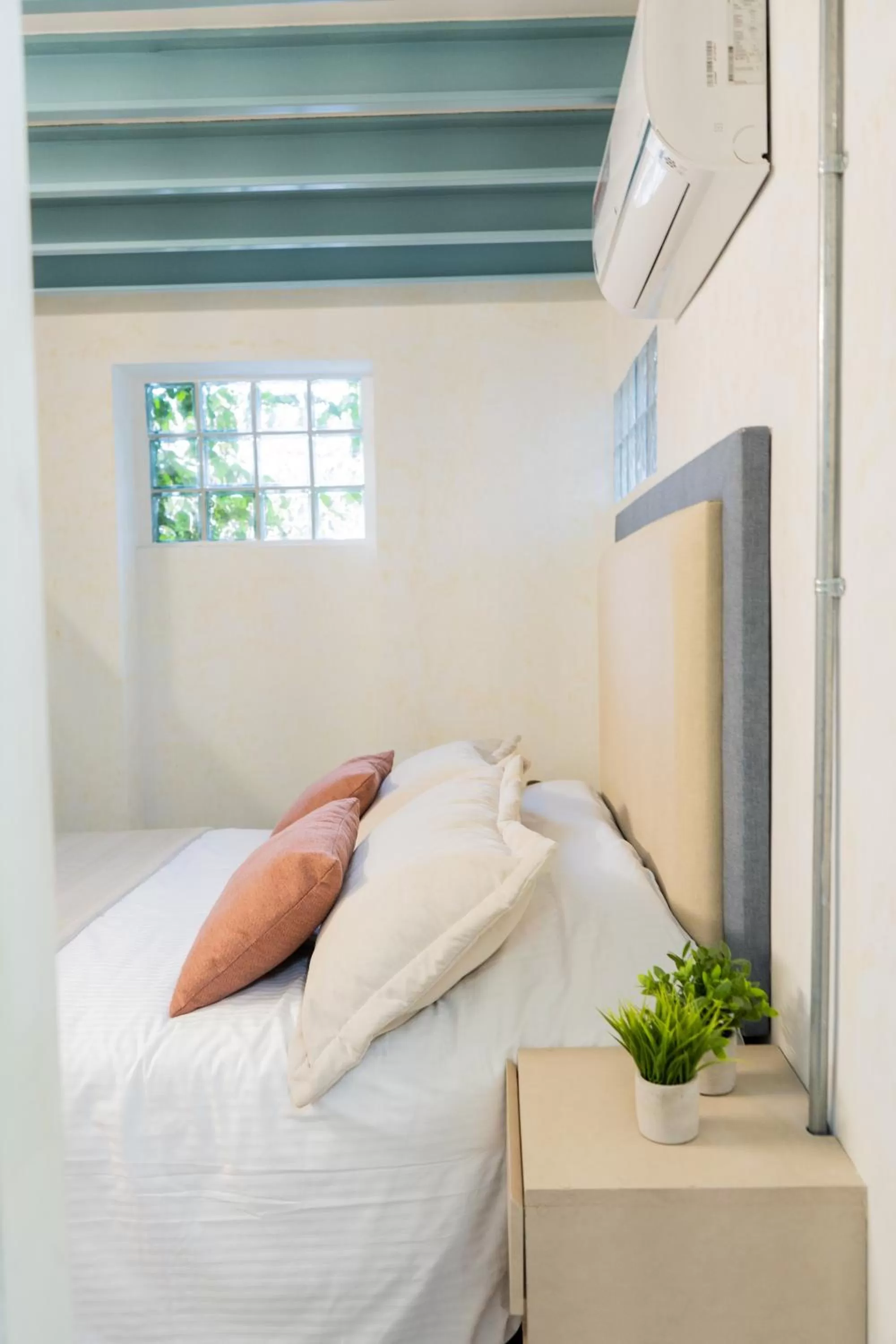 Bed in Zentrico Boutique