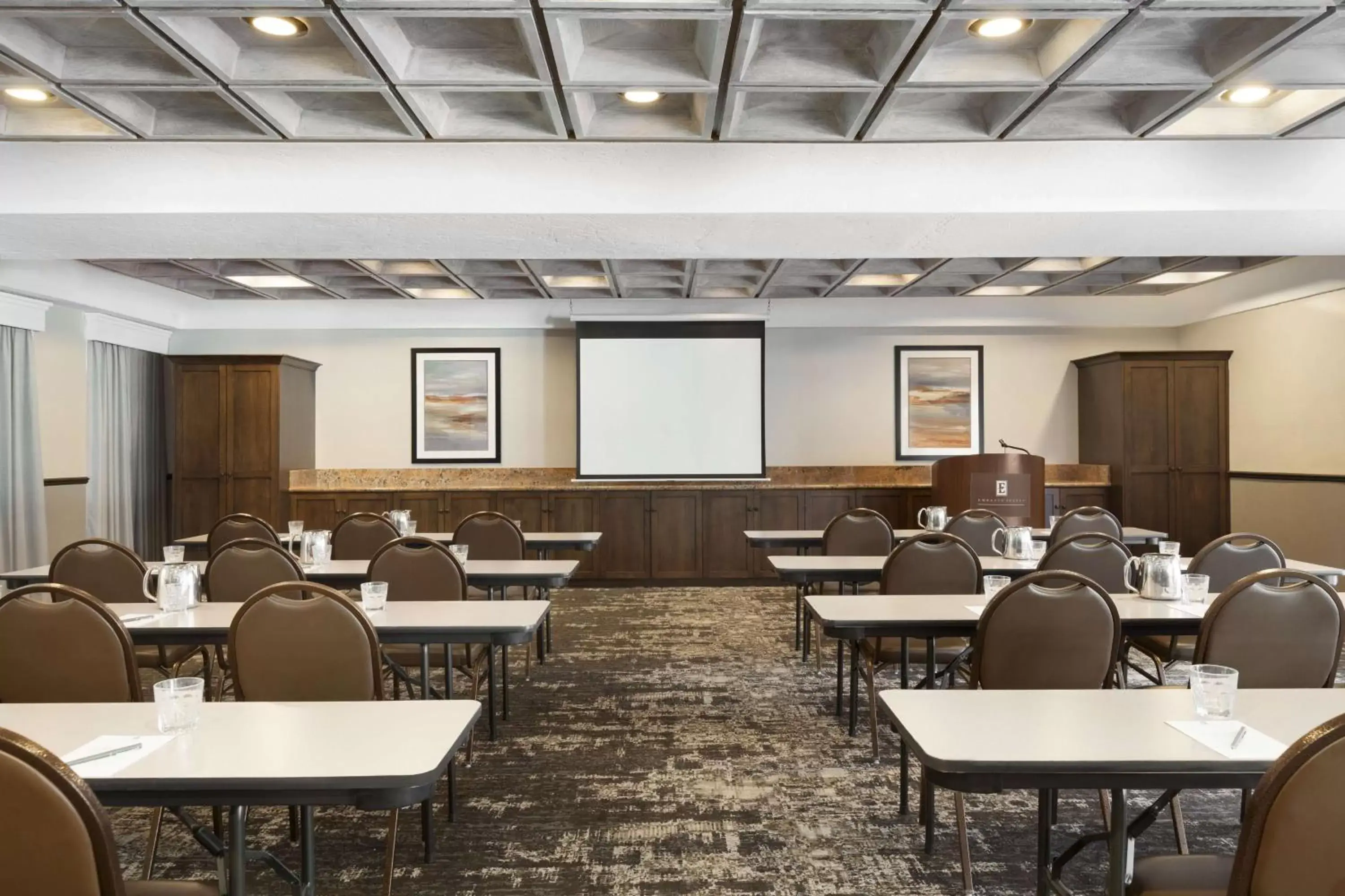 Meeting/conference room in Embassy Suites by Hilton Lompoc Central Coast