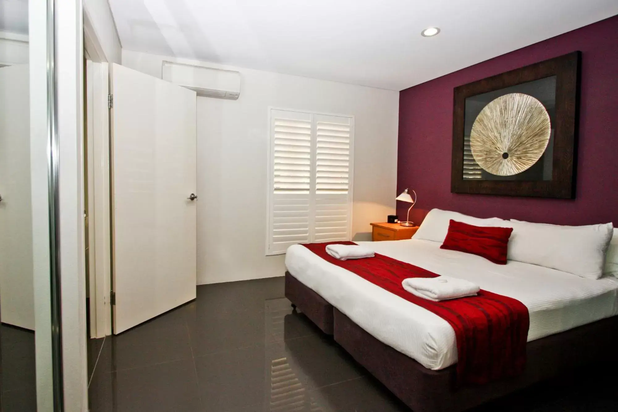 Bedroom, Bed in Jesmond Executive Villas